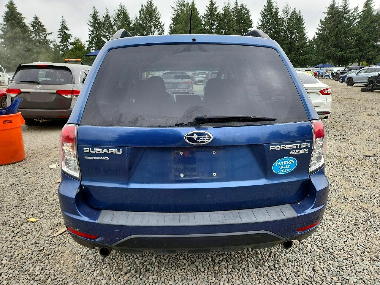 2012 Subaru Forester 2.5x Premium Blue vin: JF2SHADC0CH417752