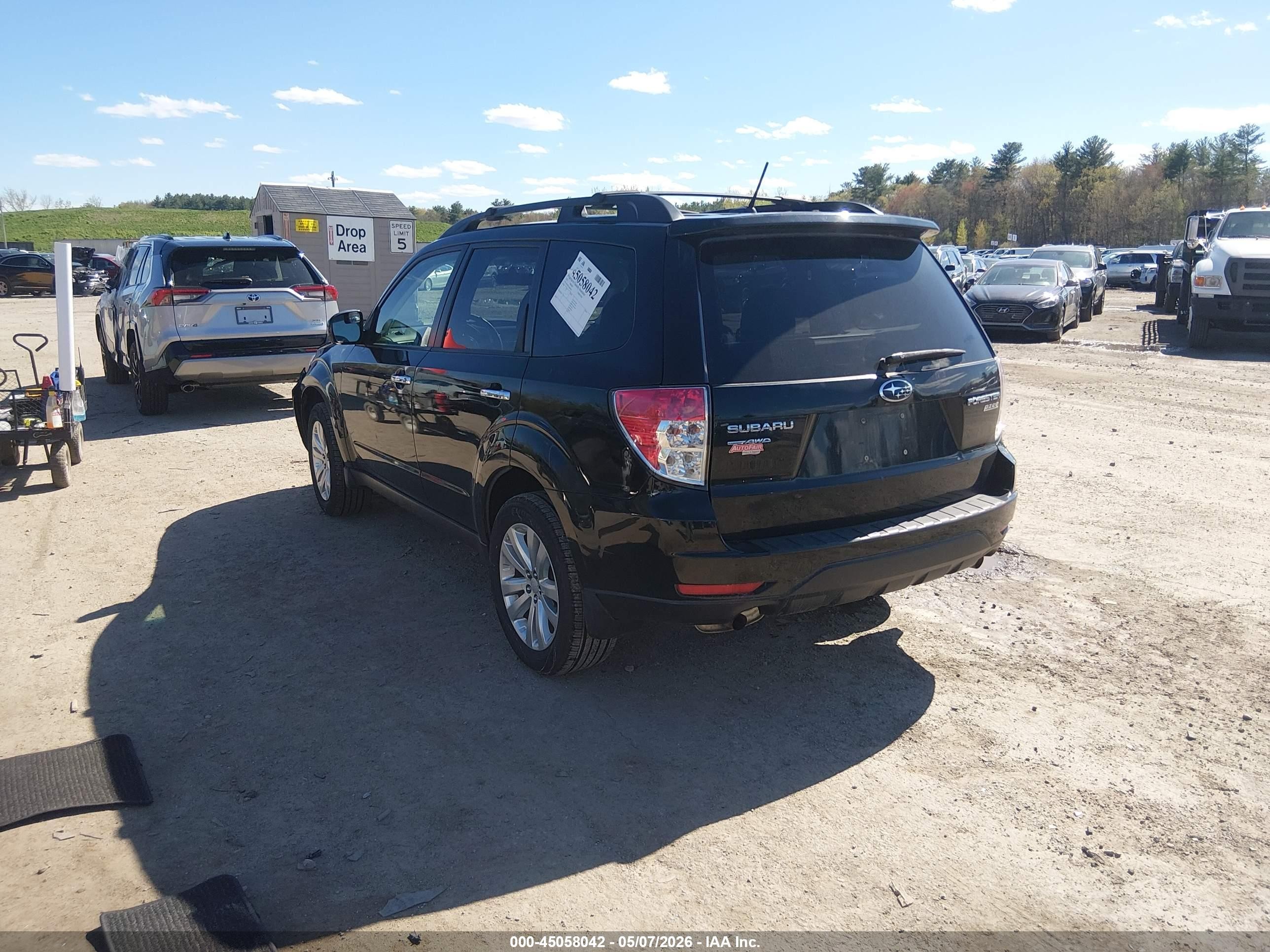 2012 Subaru Forester 2.5x Premium Черный vin: JF2SHADC0CH430016