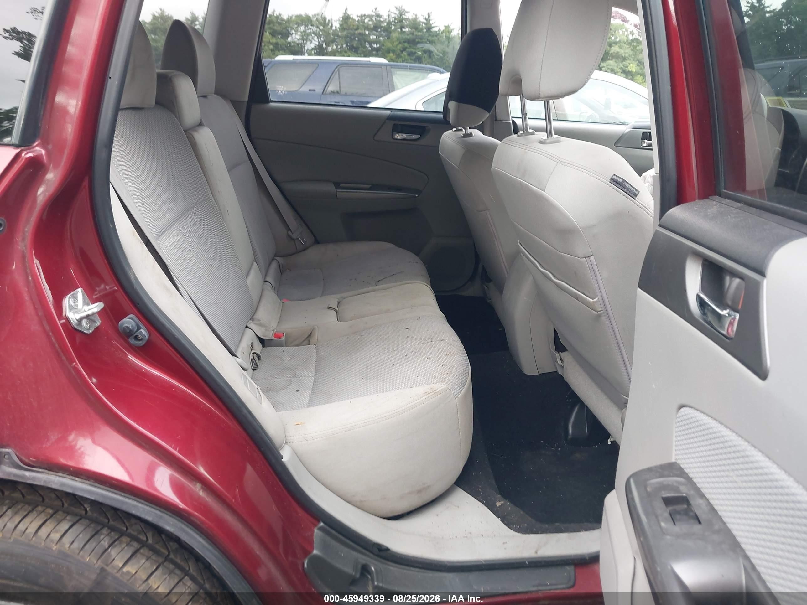 2012 Subaru Forester 2.5x Premium Maroon vin: JF2SHADC0CH434650