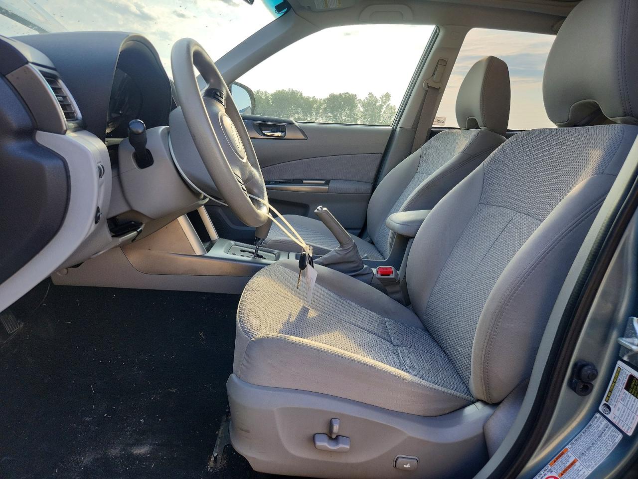2012 Subaru Forester 2.5x Premium Blue vin: JF2SHADC0CH456180