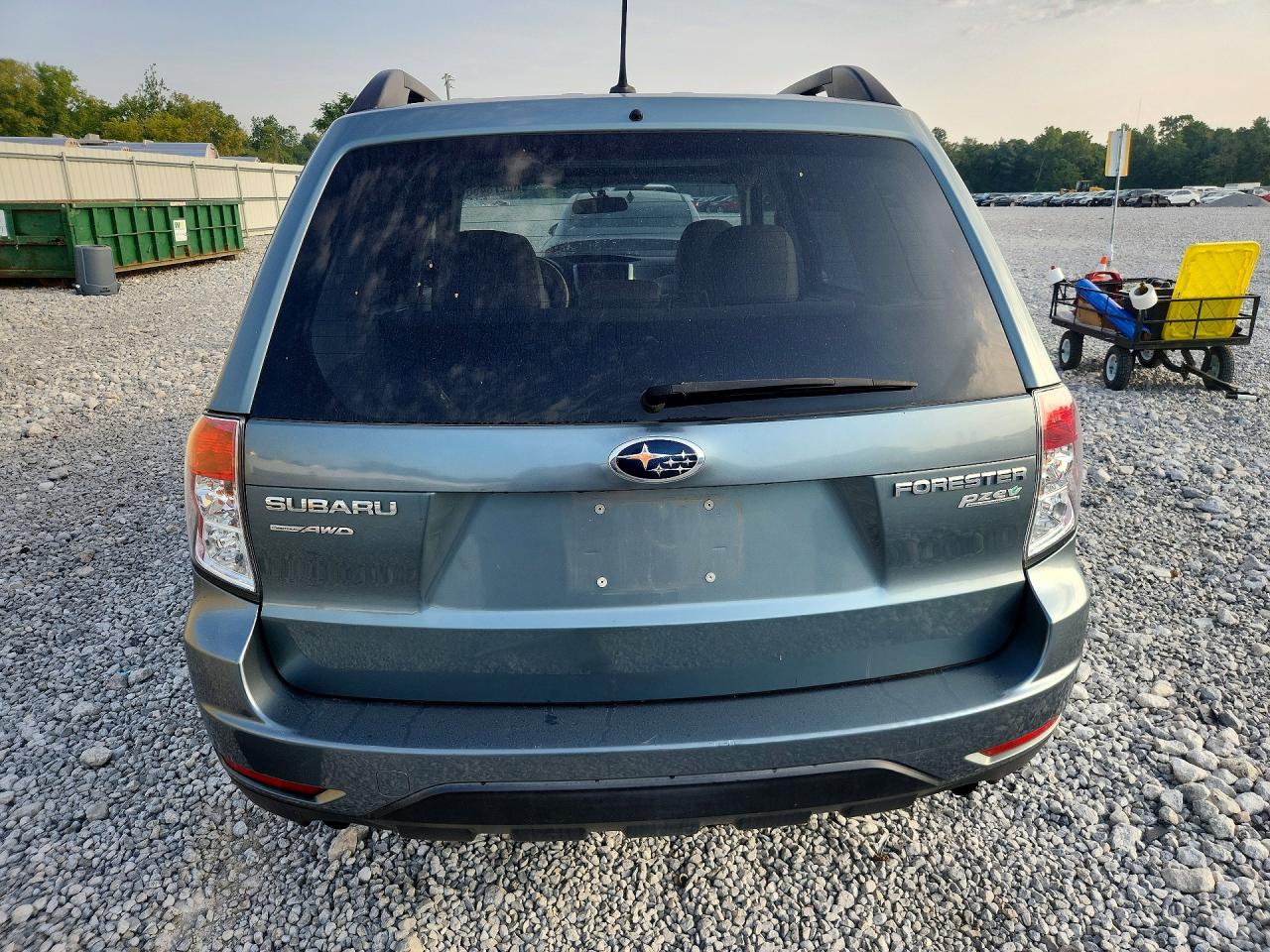 2012 Subaru Forester 2.5x Premium Blue vin: JF2SHADC0CH456180