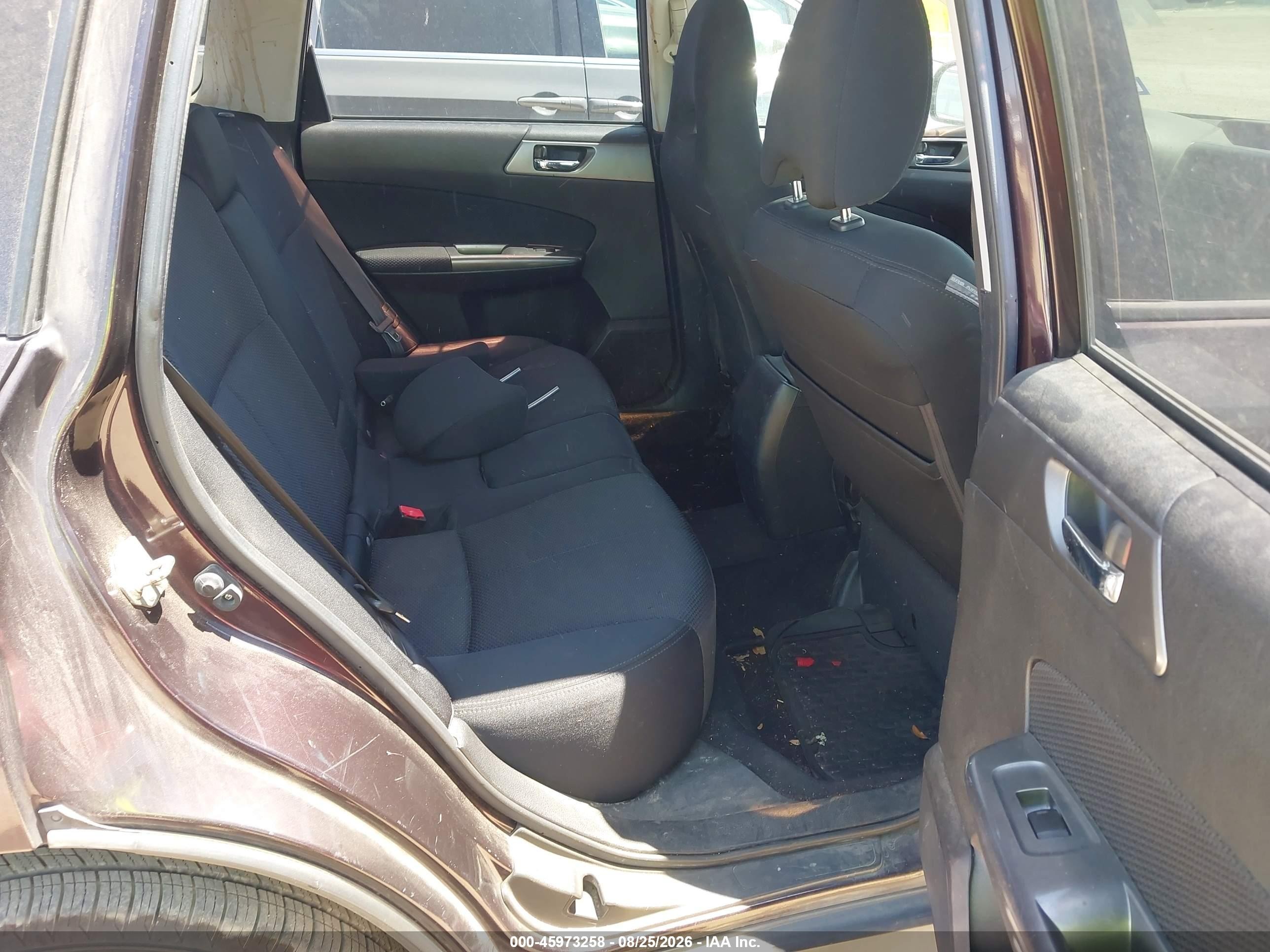 2013 Subaru Forester 2.5x Premium Purple vin: JF2SHADC0DH403772