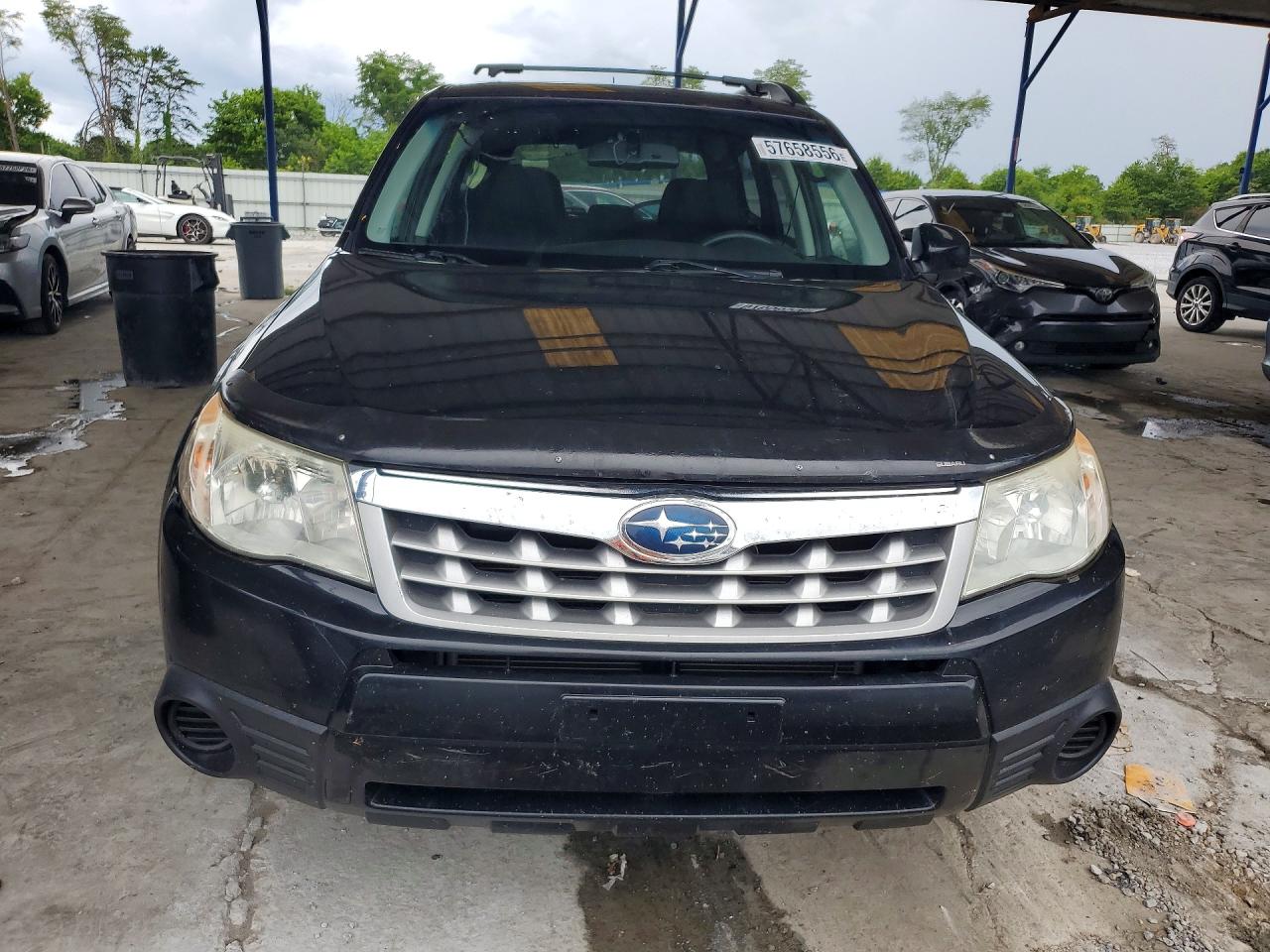 2013 Subaru Forester 2.5x Premium Black vin: JF2SHADC0DH432267