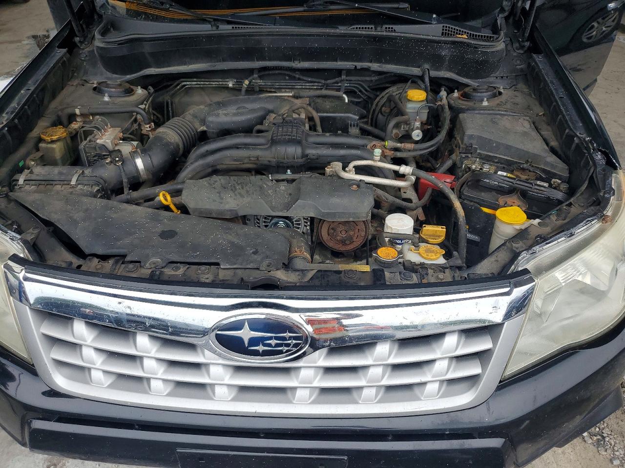 2013 Subaru Forester 2.5x Premium Black vin: JF2SHADC0DH432267