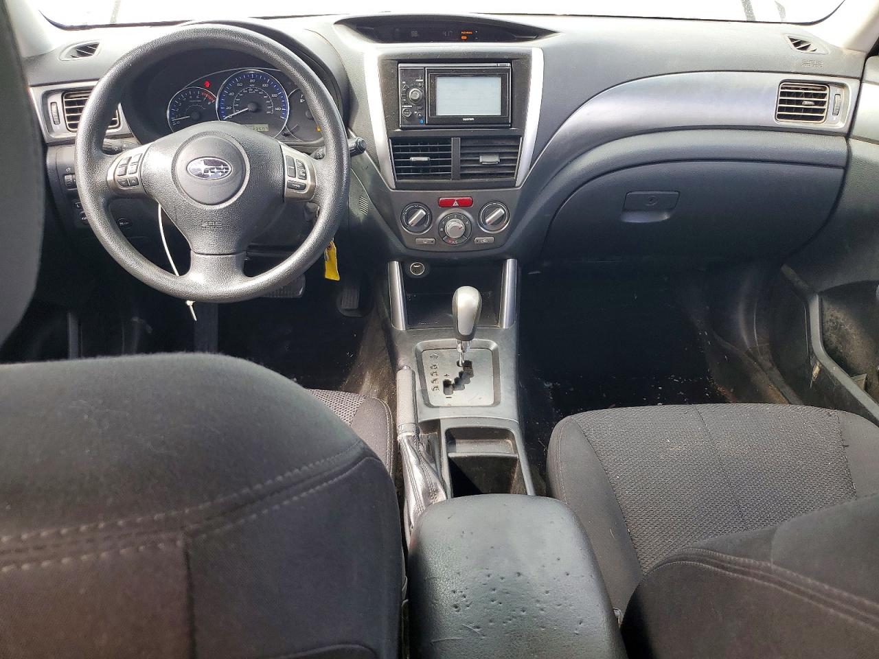 2011 Subaru Forester 2.5x Premium Silver vin: JF2SHADC1BH729089