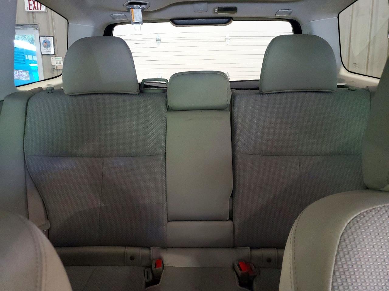 2011 Subaru Forester 2.5x Premium Blue vin: JF2SHADC1BH755157