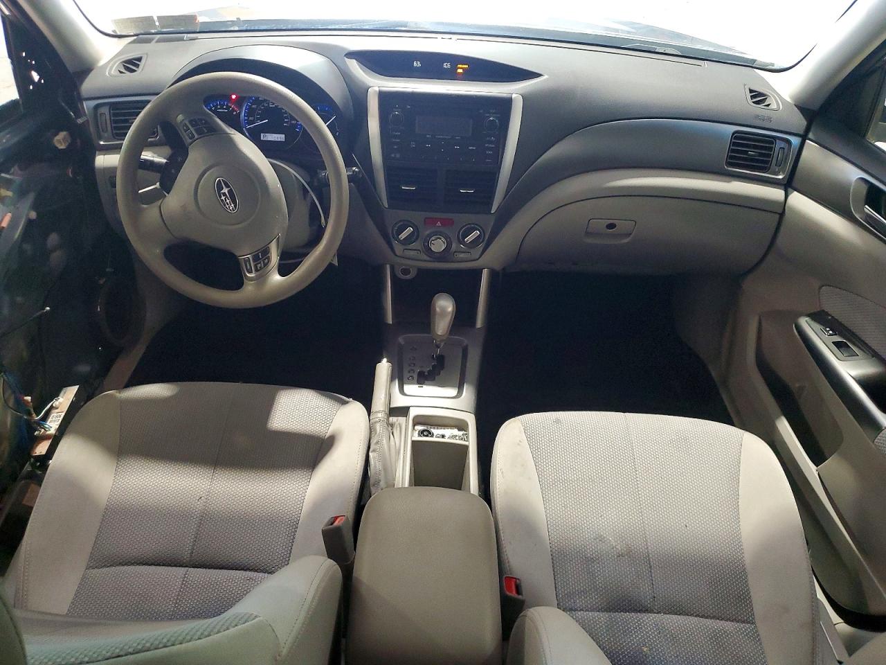 2011 Subaru Forester 2.5x Premium Blue vin: JF2SHADC1BH755157