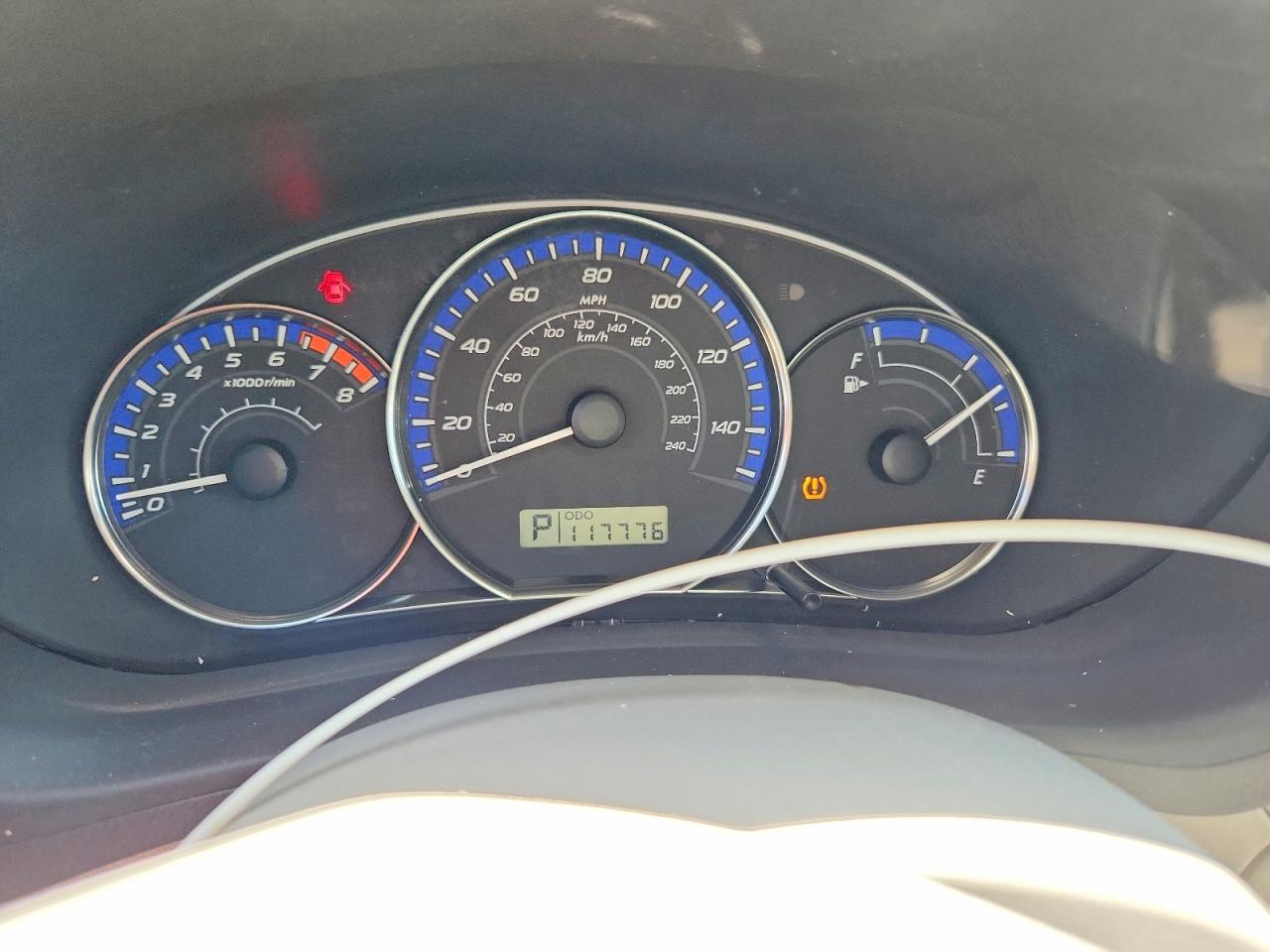 2011 Subaru Forester 2.5x Premium Silver vin: JF2SHADC1BH762934