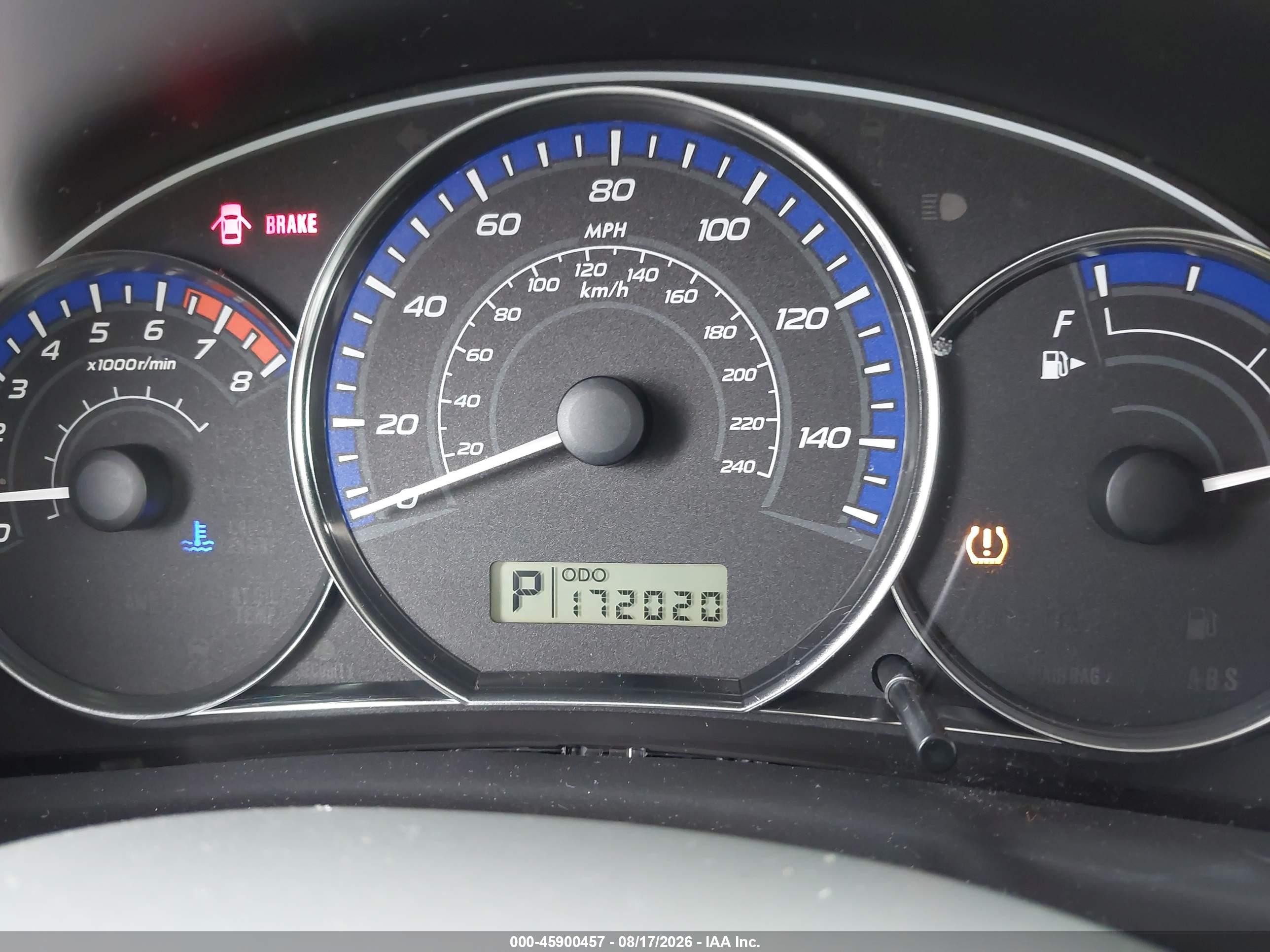 2011 Subaru Forester 2.5x Premium Burgundy vin: JF2SHADC1BH772427
