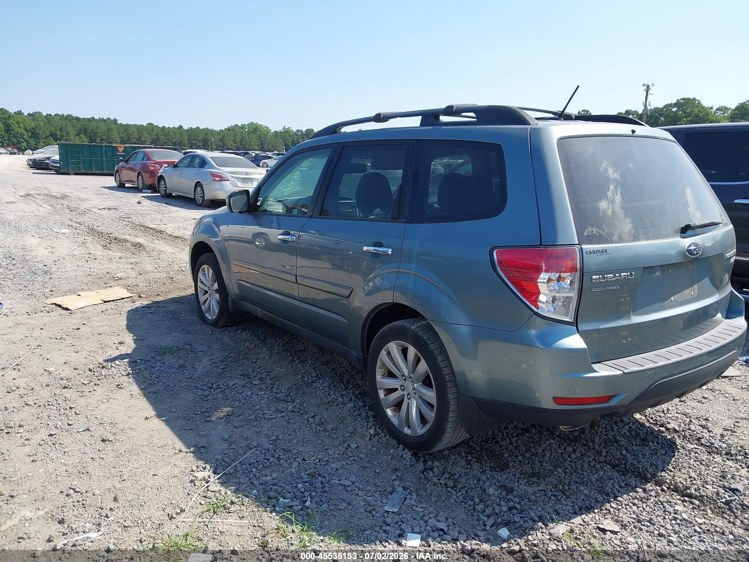 2011 Subaru Forester 2.5x Premium Light Blue vin: JF2SHADC1BH781354