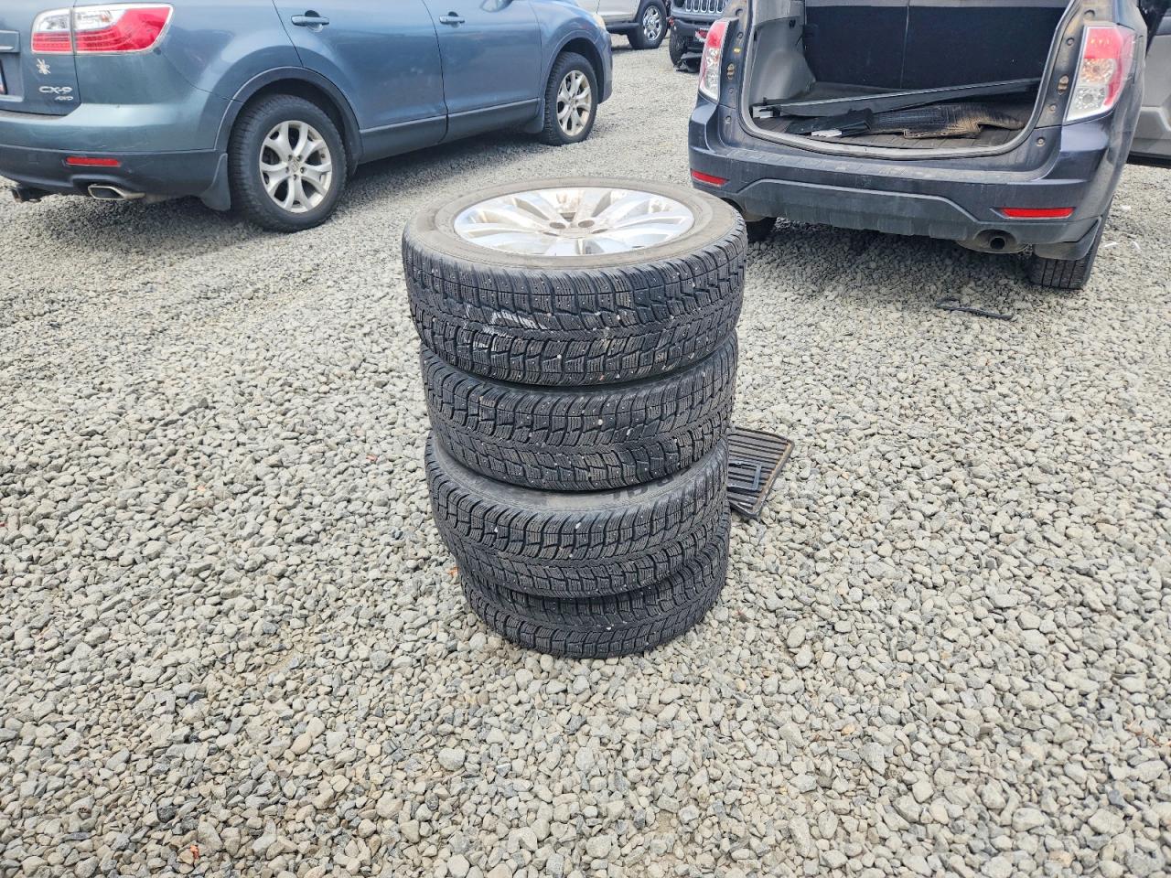 2012 Subaru Forester 2.5x Premium Blue vin: JF2SHADC1CG417250