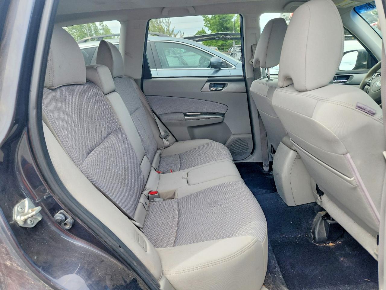 2012 Subaru Forester 2.5x Premium Blue vin: JF2SHADC1CG417250