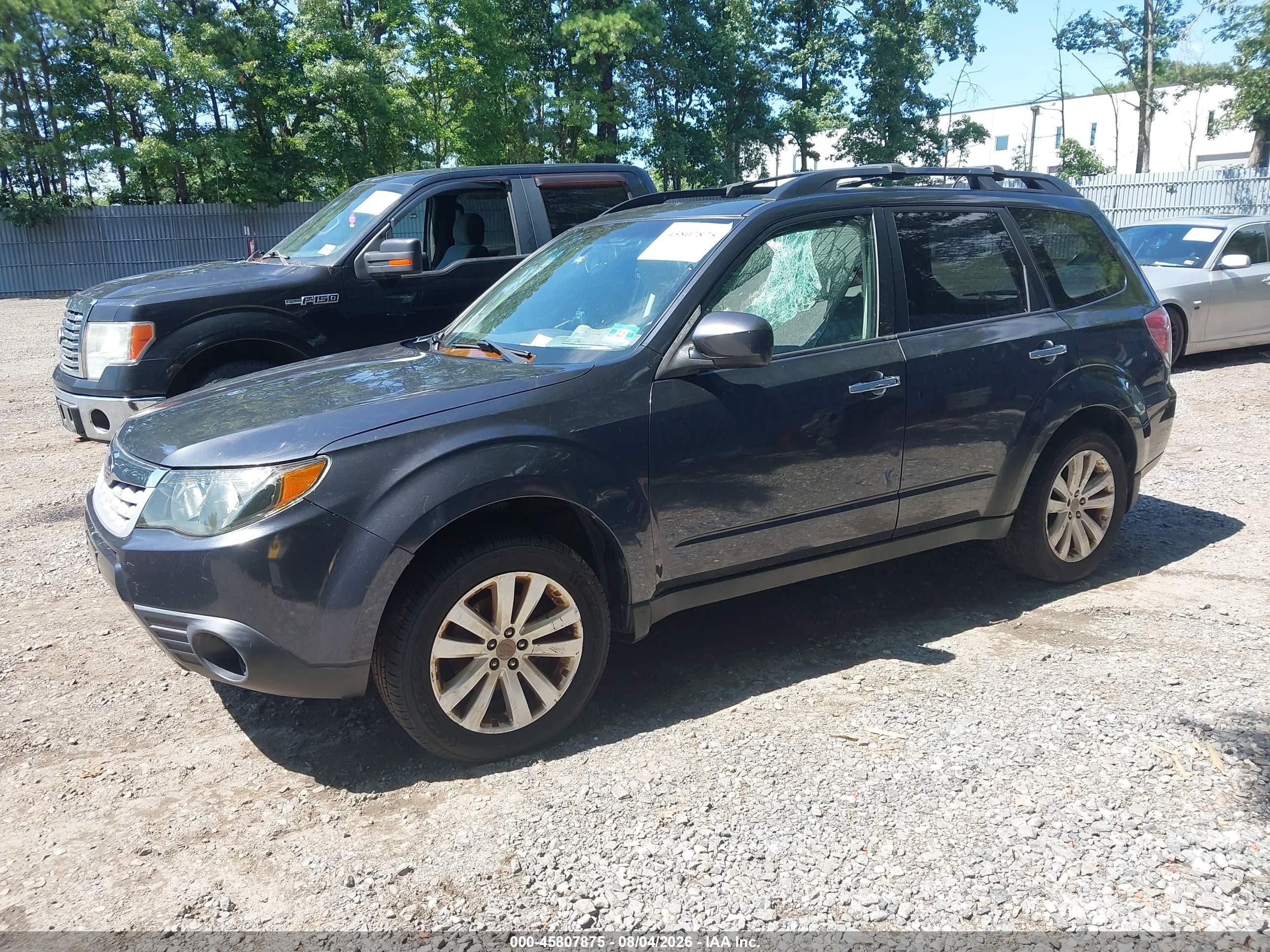 2012 Subaru Forester 2.5x Premium Gray vin: JF2SHADC1CH413354