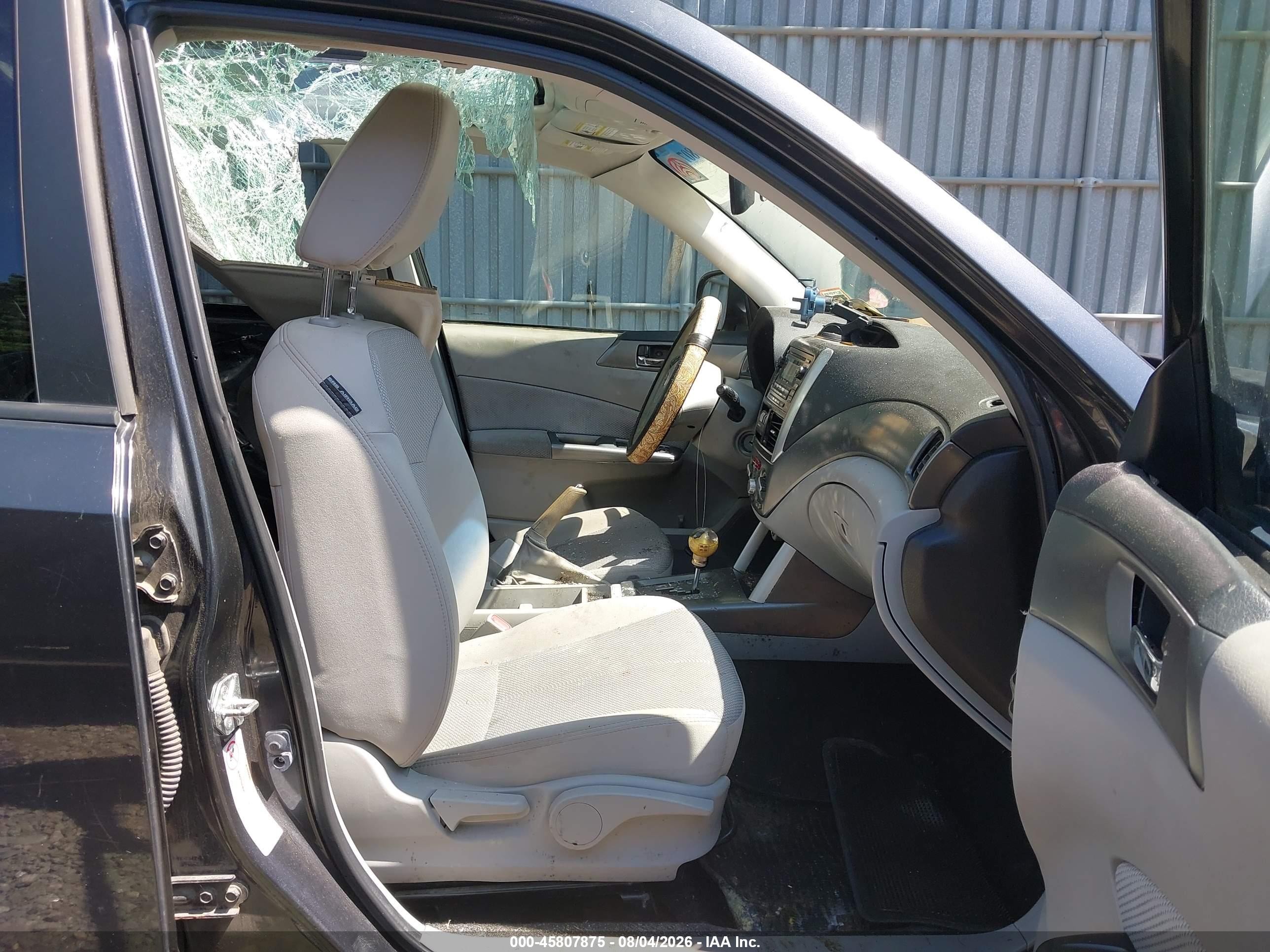 2012 Subaru Forester 2.5x Premium Gray vin: JF2SHADC1CH413354