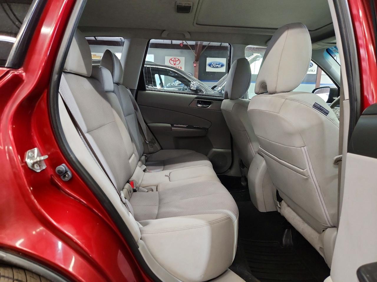 2012 Subaru Forester 2.5x Premium Red vin: JF2SHADC1CH418909