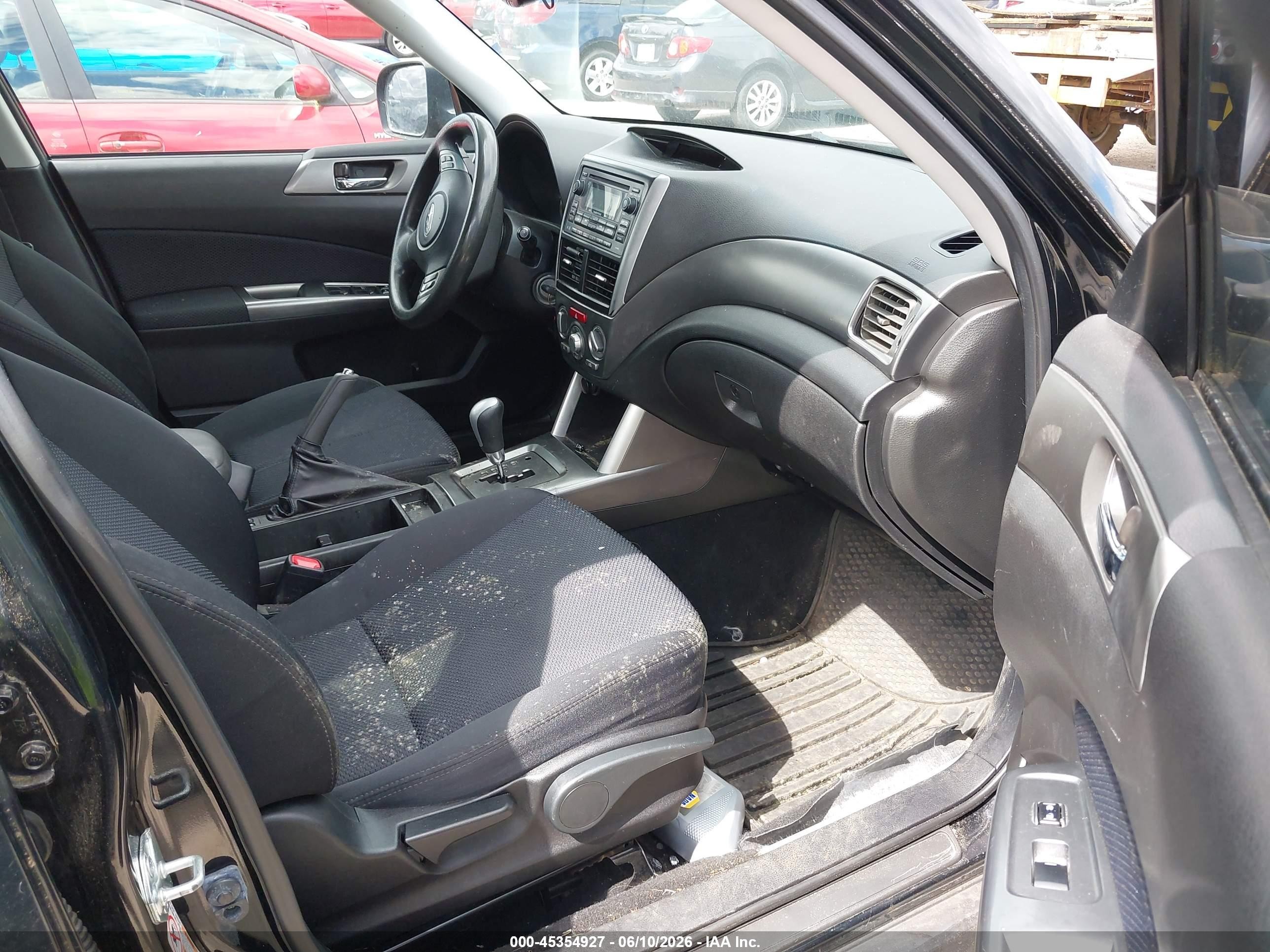 2012 Subaru Forester 2.5x Premium Black vin: JF2SHADC1CH436360