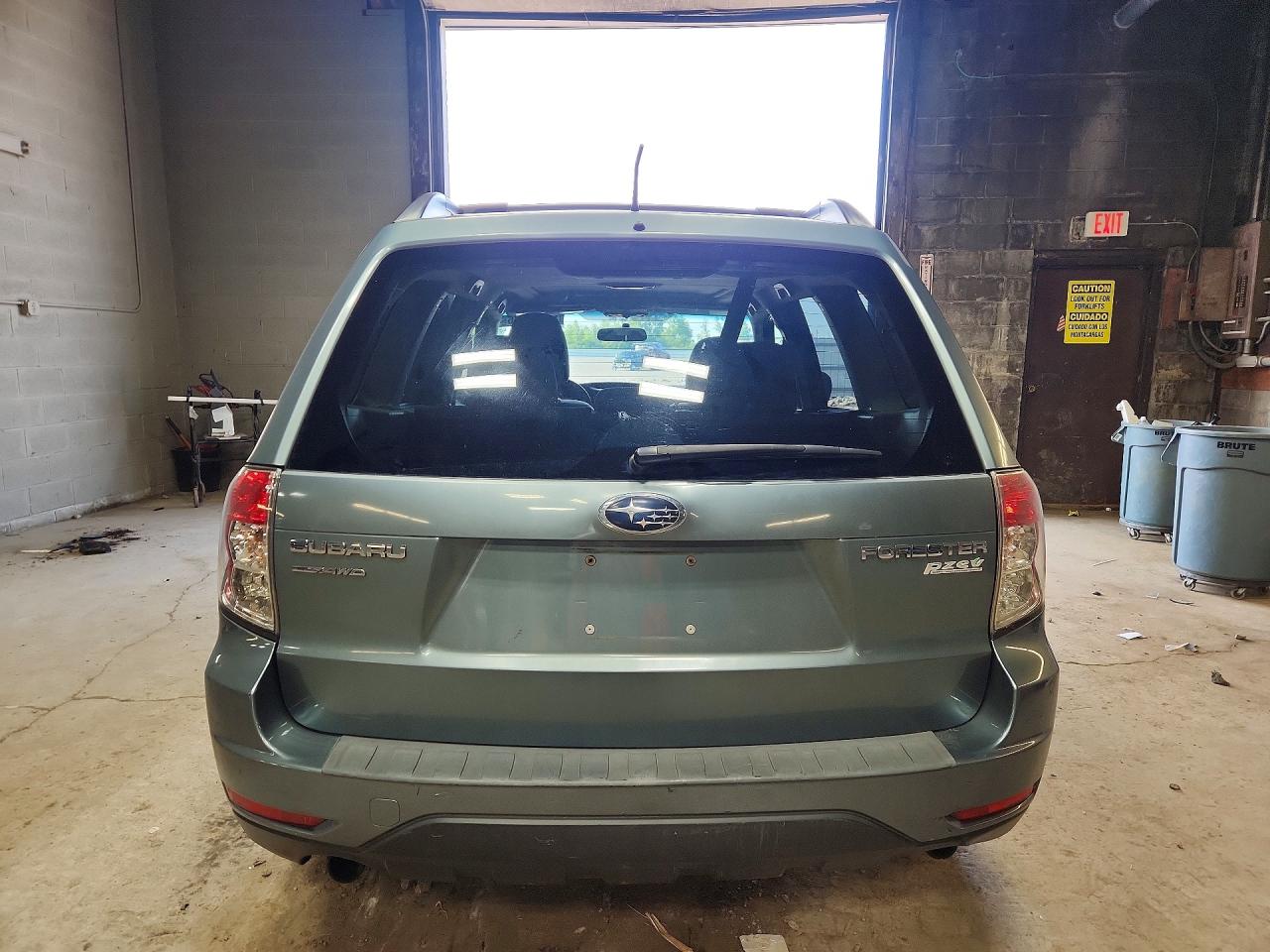 2012 Subaru Forester 2.5x Premium Бирюзовый vin: JF2SHADC1CH464661