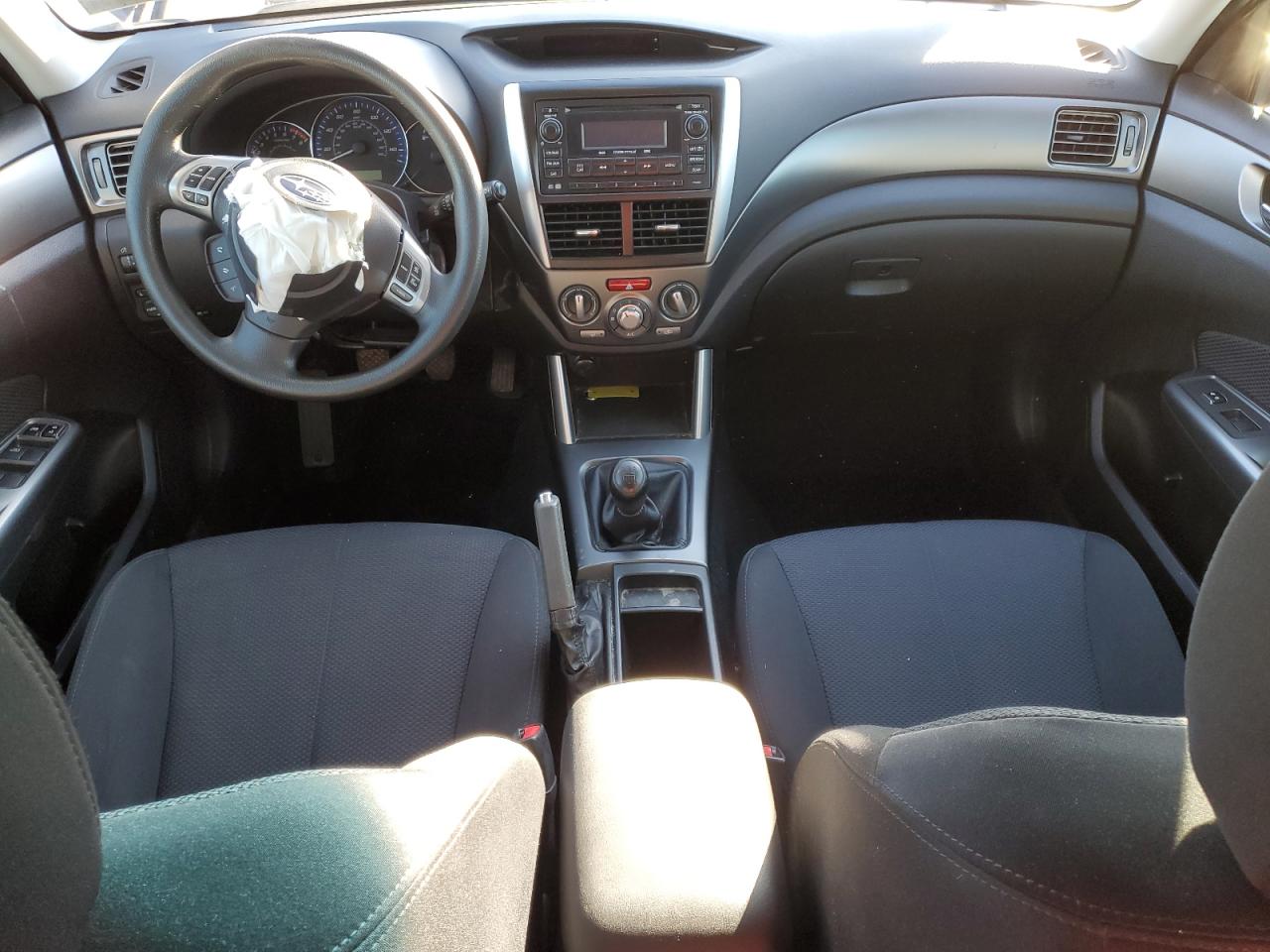 2013 Subaru Forester 2.5x Premium Purple vin: JF2SHADC1DG403527