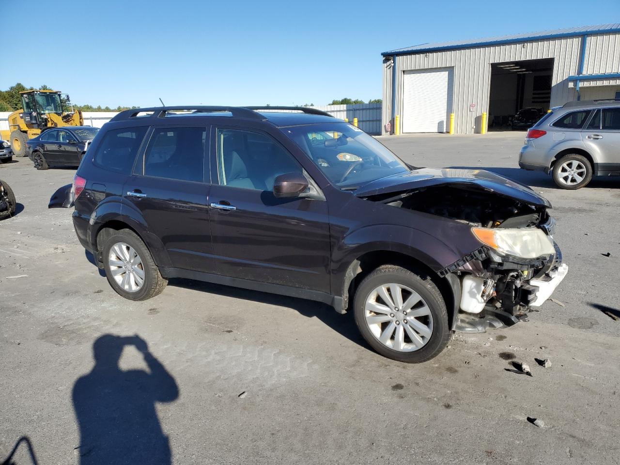 2013 Subaru Forester 2.5x Premium Purple vin: JF2SHADC1DG403527
