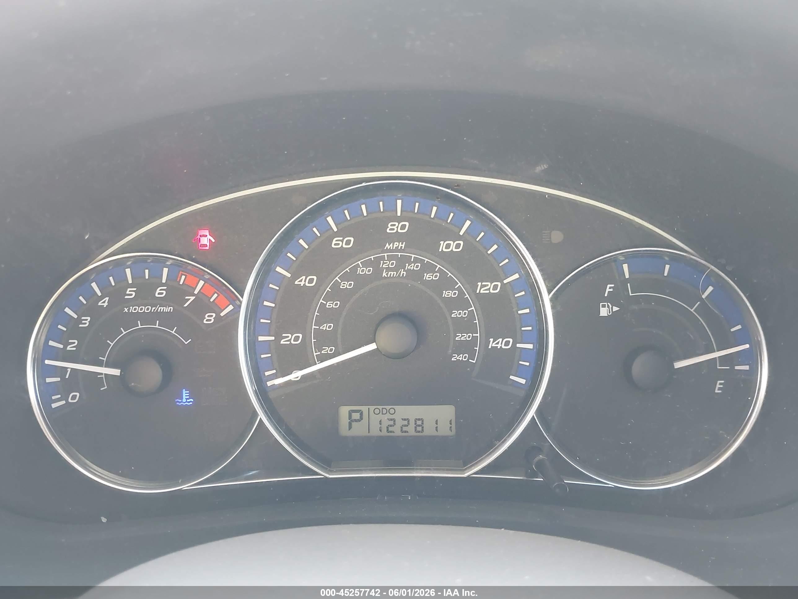 2011 Subaru Forester 2.5x Premium White vin: JF2SHADC2BH745141