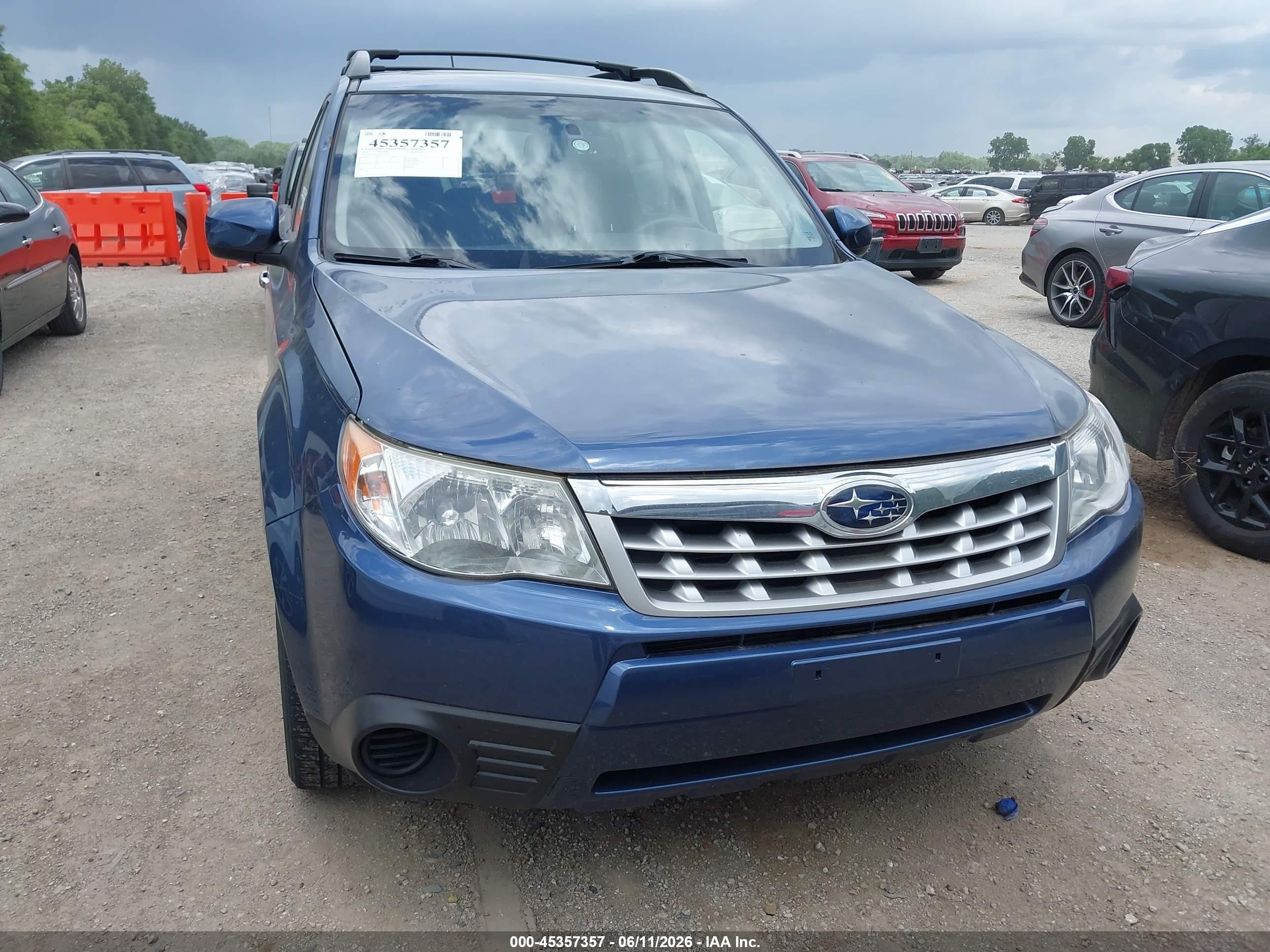 2012 Subaru Forester 2.5x Premium Blue vin: JF2SHADC2CH428395