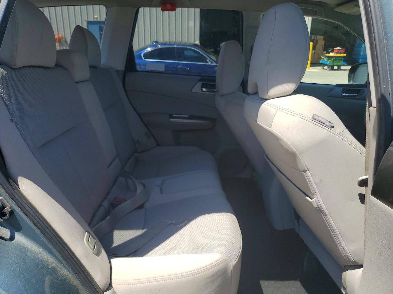2012 Subaru Forester 2.5x Premium Teal vin: JF2SHADC2CH443933