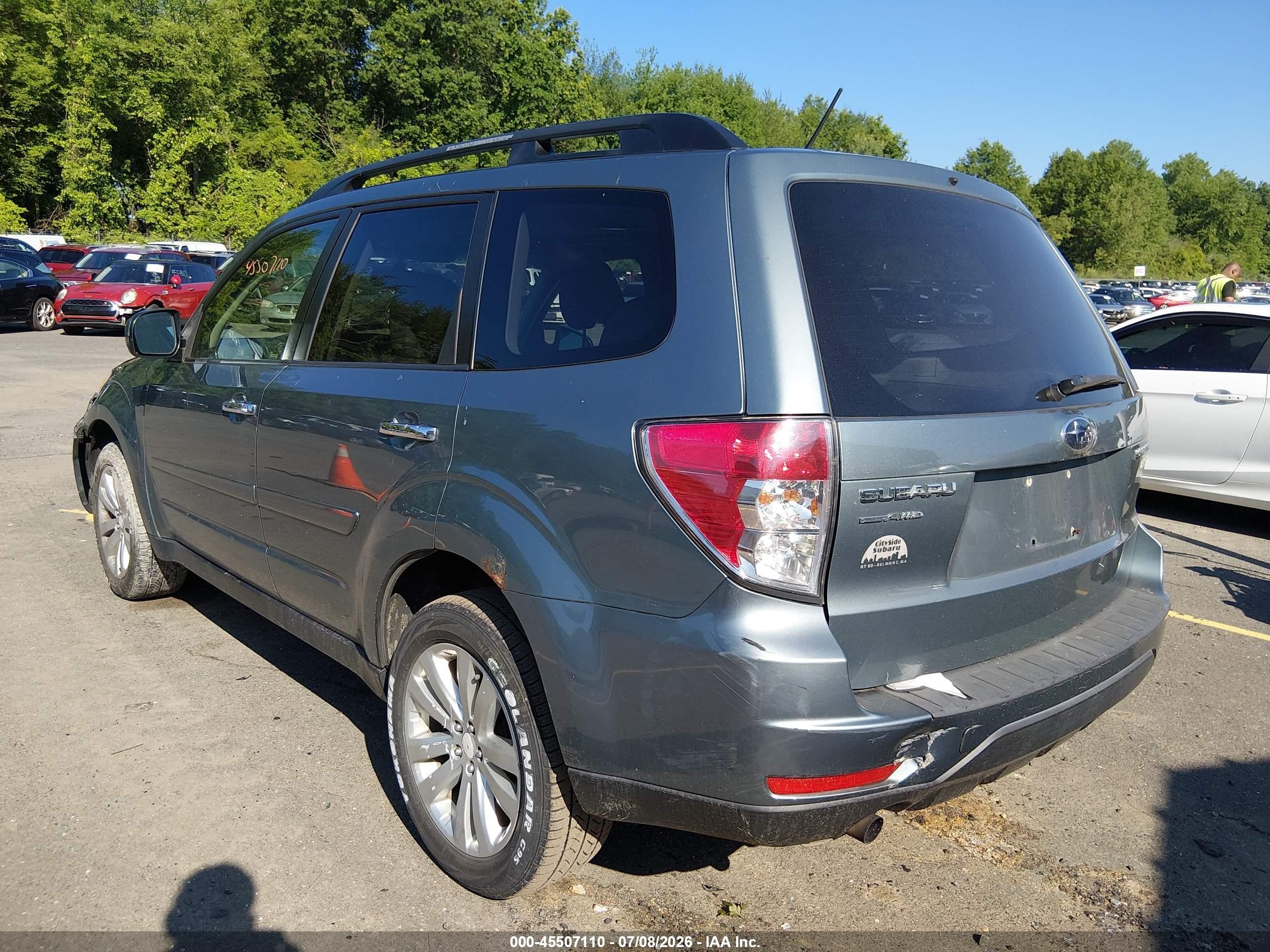 2012 Subaru Forester 2.5x Premium Light Blue vin: JF2SHADC2CH447531