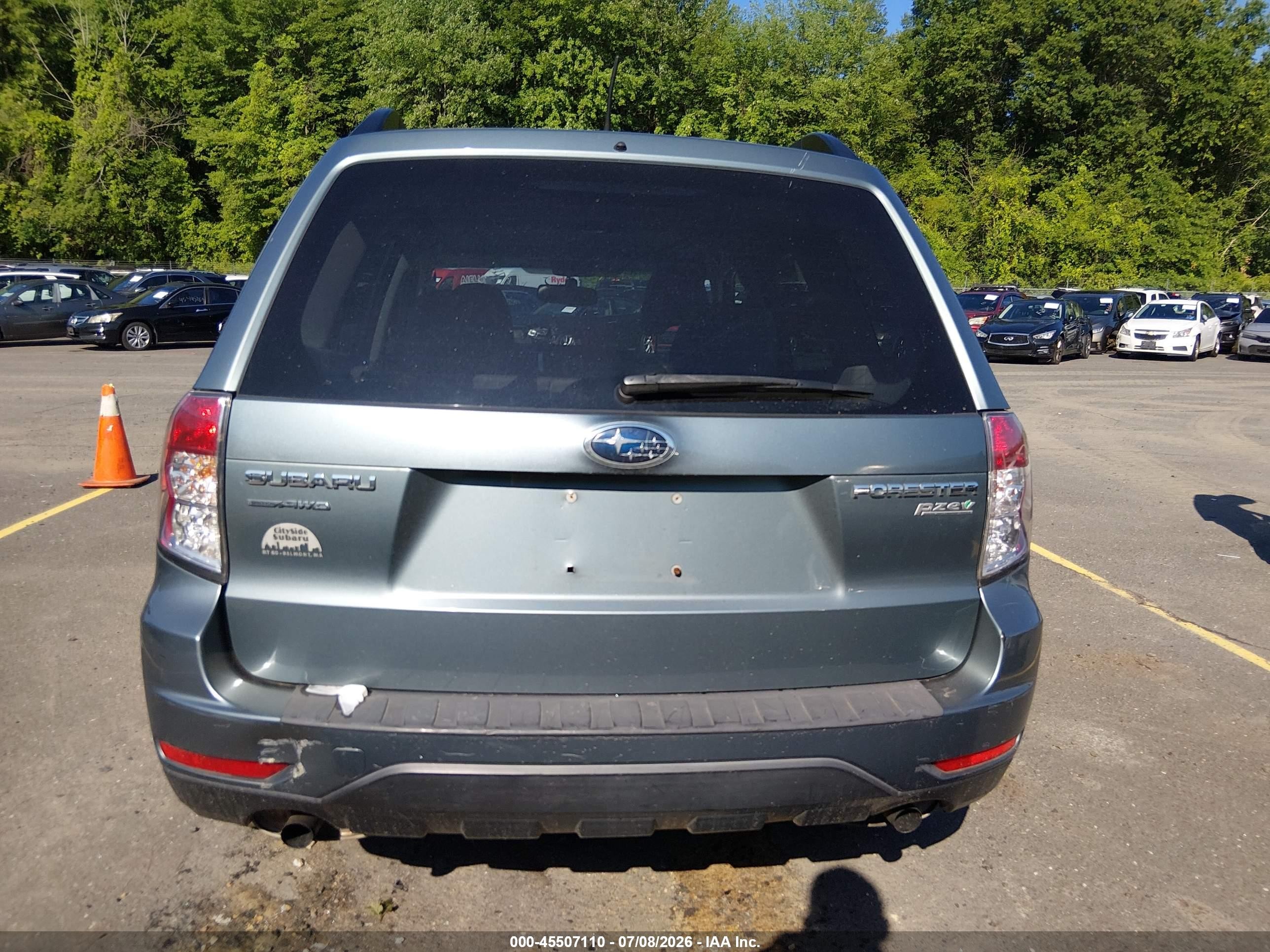 2012 Subaru Forester 2.5x Premium Light Blue vin: JF2SHADC2CH447531