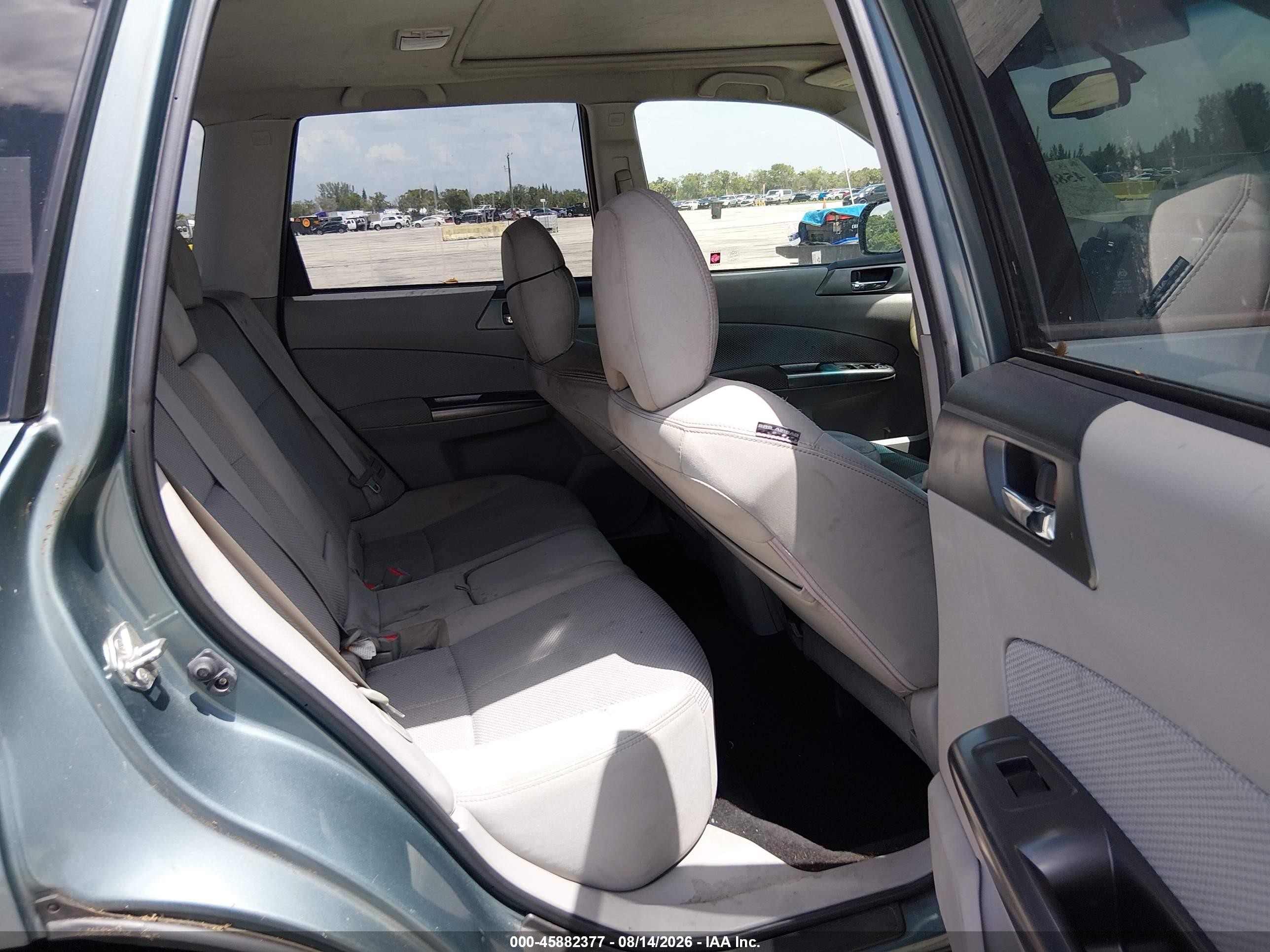 2013 Subaru Forester 2.5x Premium Gray vin: JF2SHADC2DH400887