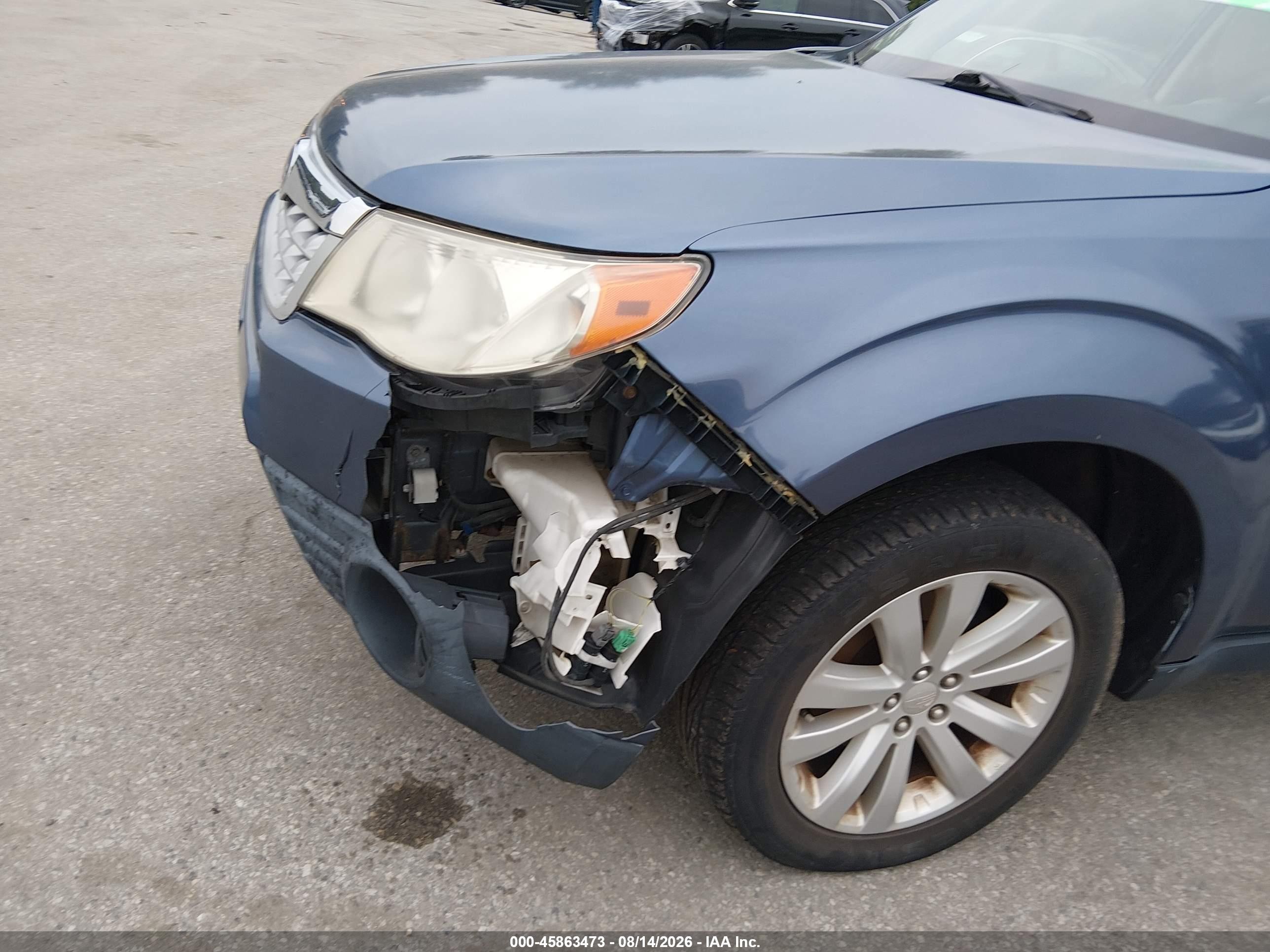 2013 Subaru Forester 2.5x Premium Blue vin: JF2SHADC2DH410982