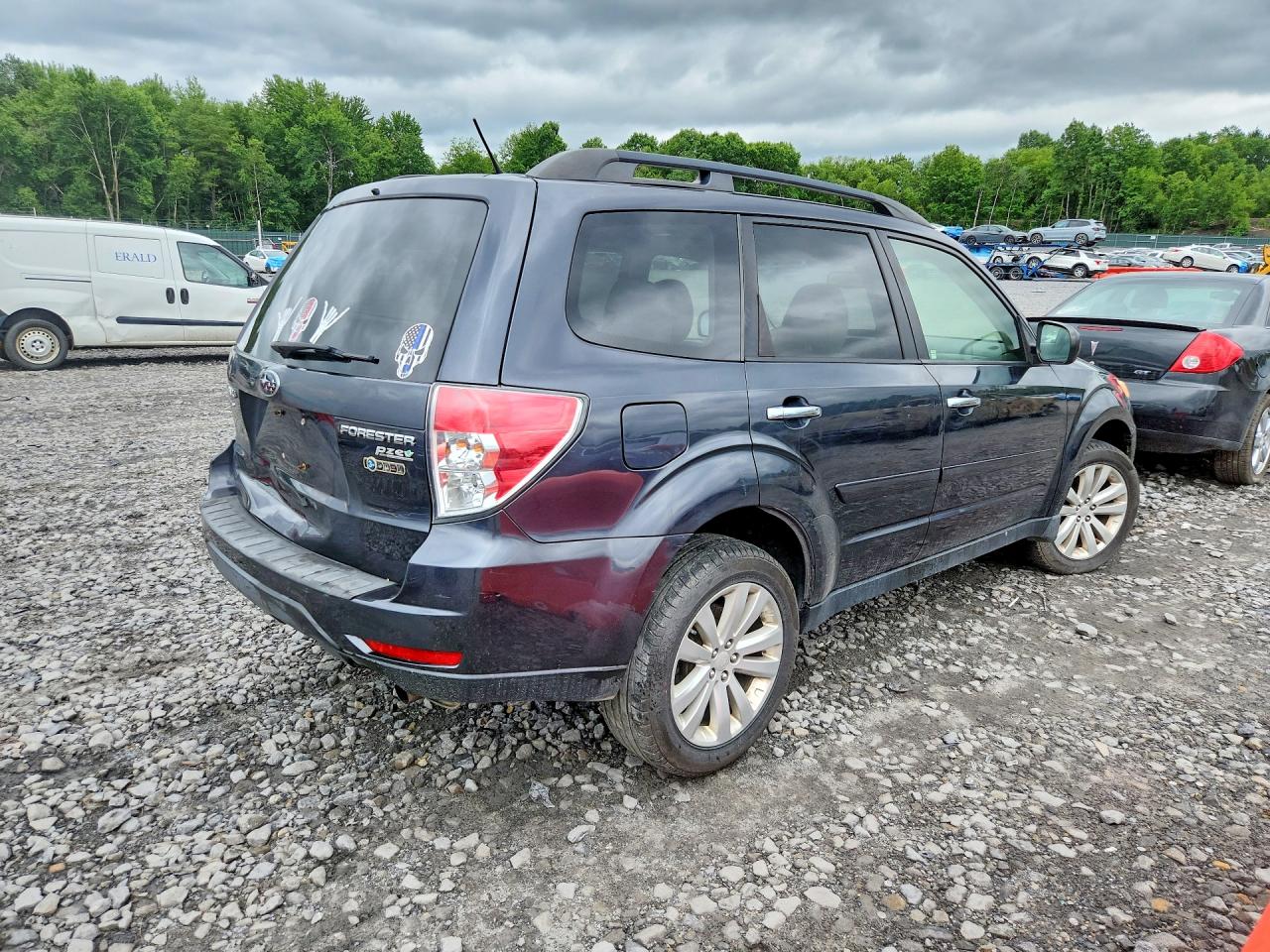 2013 Subaru Forester 2.5x Premium Charcoal vin: JF2SHADC2DH439060