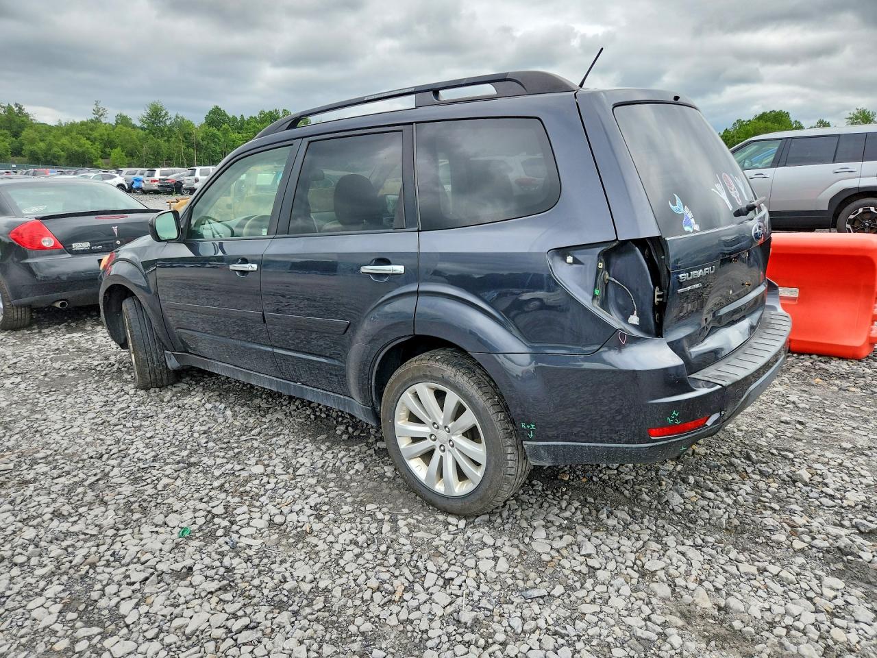 2013 Subaru Forester 2.5x Premium Charcoal vin: JF2SHADC2DH439060