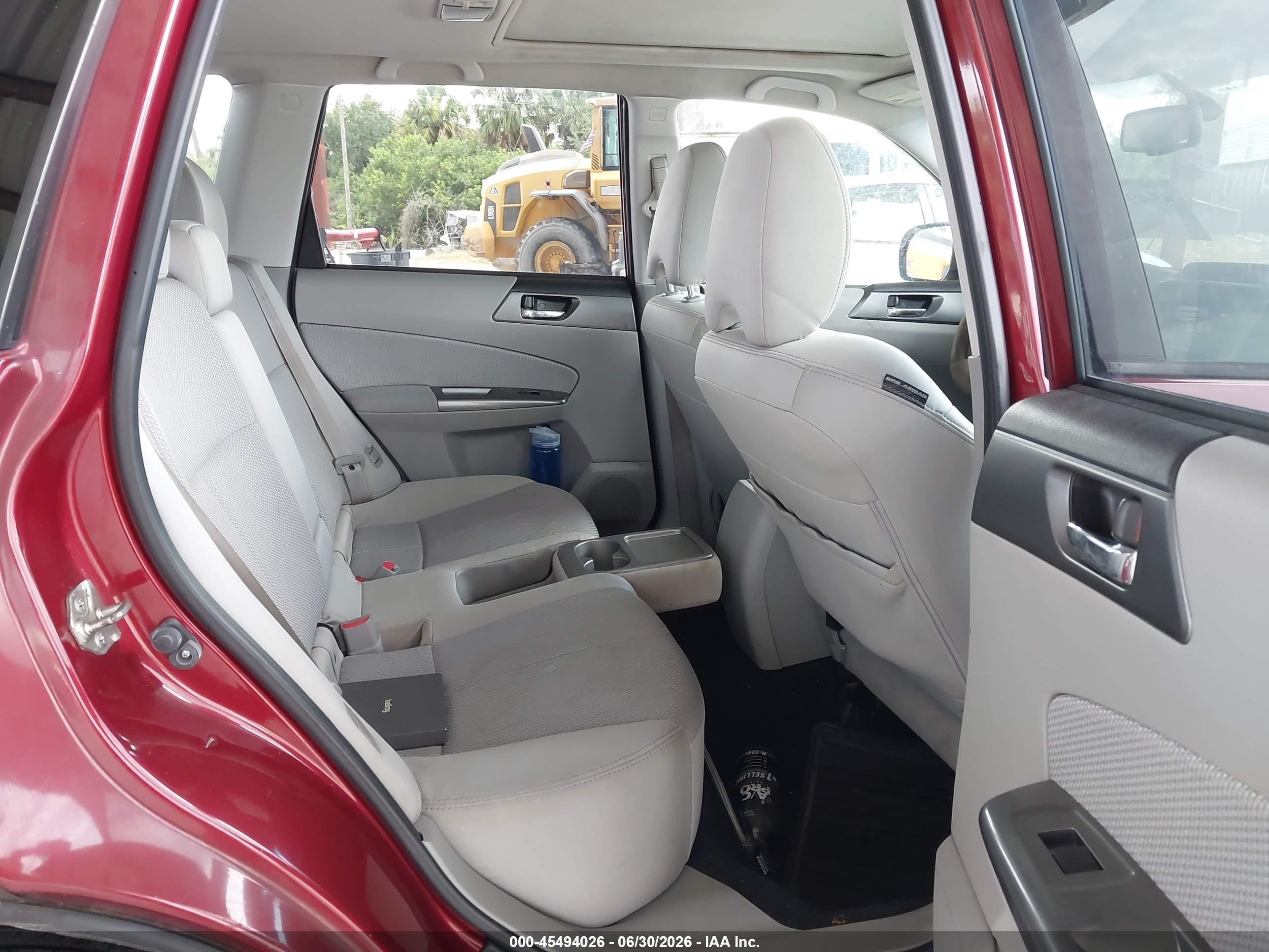 2013 Subaru Forester 2.5x Premium Red vin: JF2SHADC2DH442492