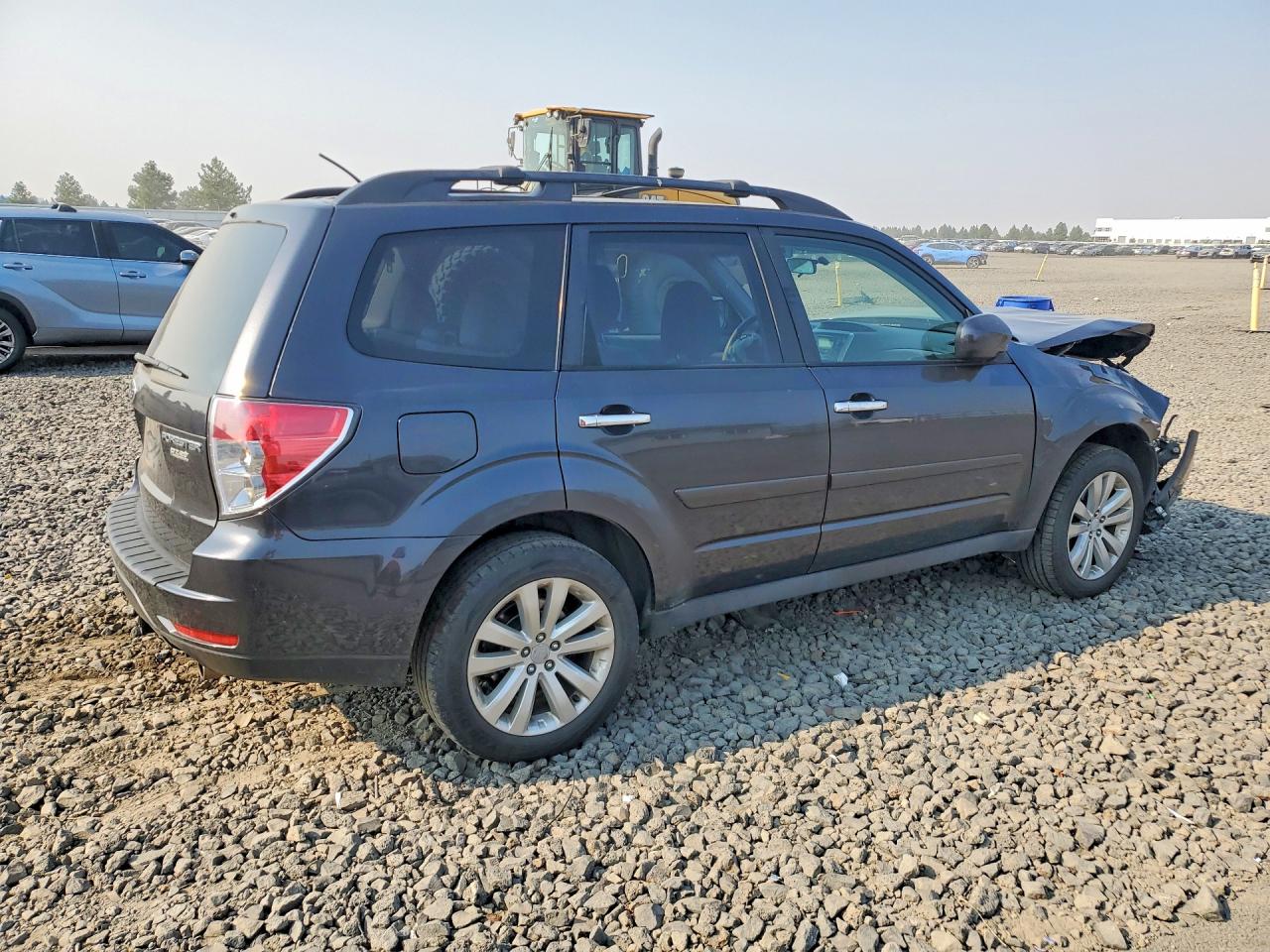 2012 Subaru Forester 2.5x Premium Blue vin: JF2SHADC3CH408012
