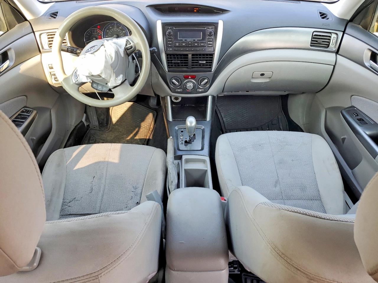 2012 Subaru Forester 2.5x Premium Blue vin: JF2SHADC3CH408012
