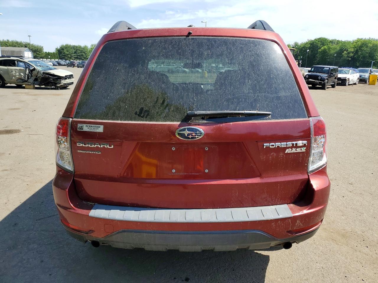 2012 Subaru Forester 2.5x Premium Red vin: JF2SHADC3CH434609