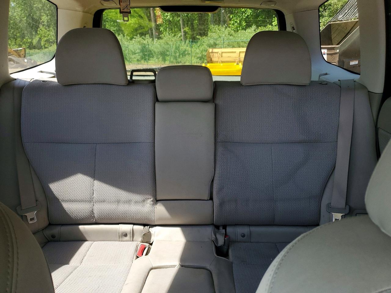 2012 Subaru Forester 2.5x Premium Red vin: JF2SHADC3CH434609