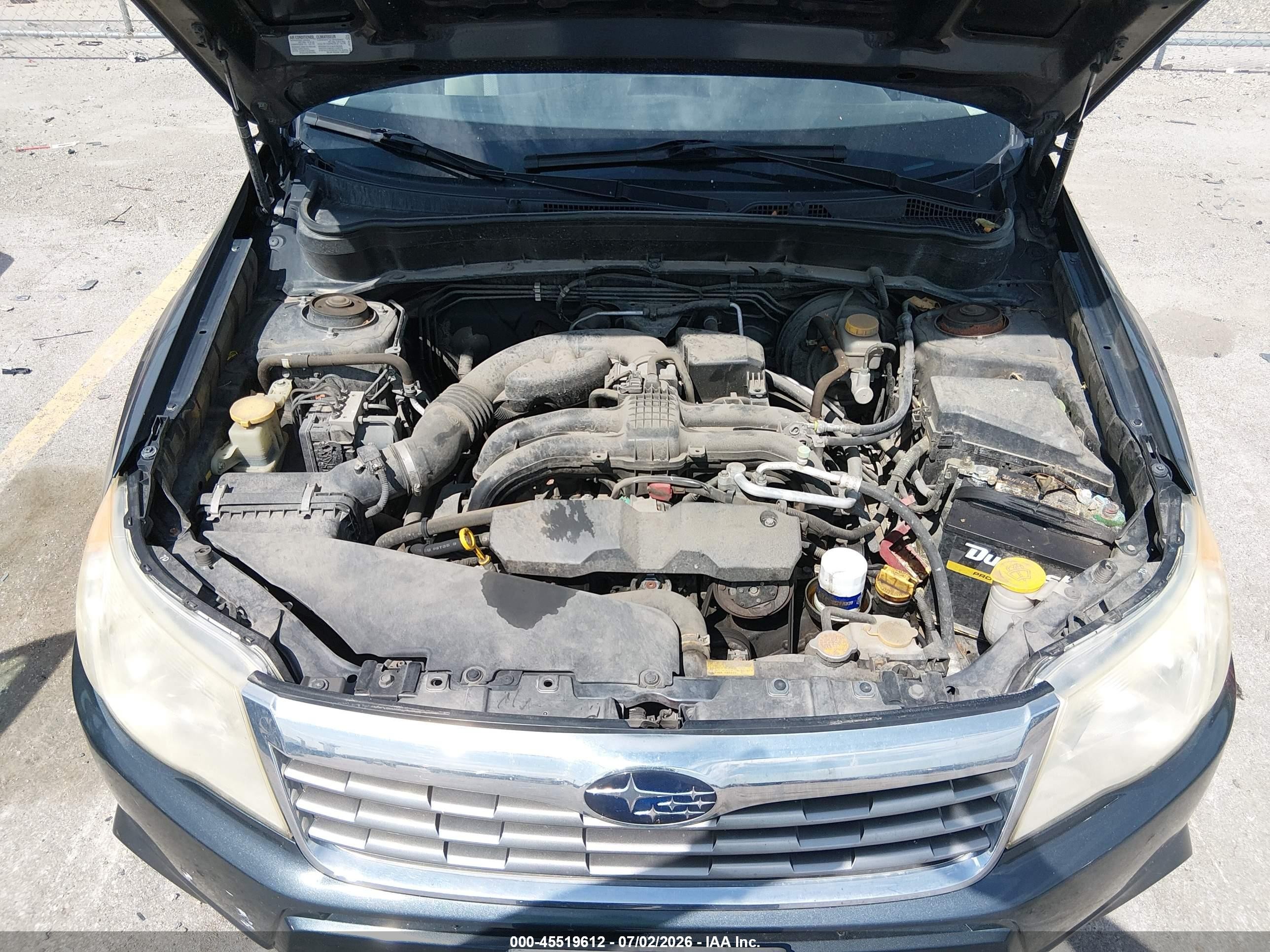 2012 Subaru Forester 2.5x Premium Beige vin: JF2SHADC3CH443066