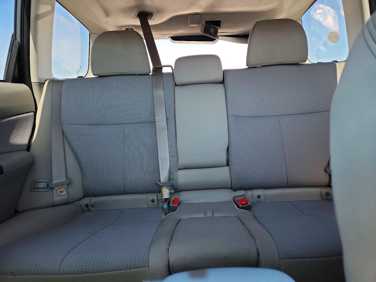 2012 Subaru Forester 2.5x Premium Green vin: JF2SHADC3CH458313
