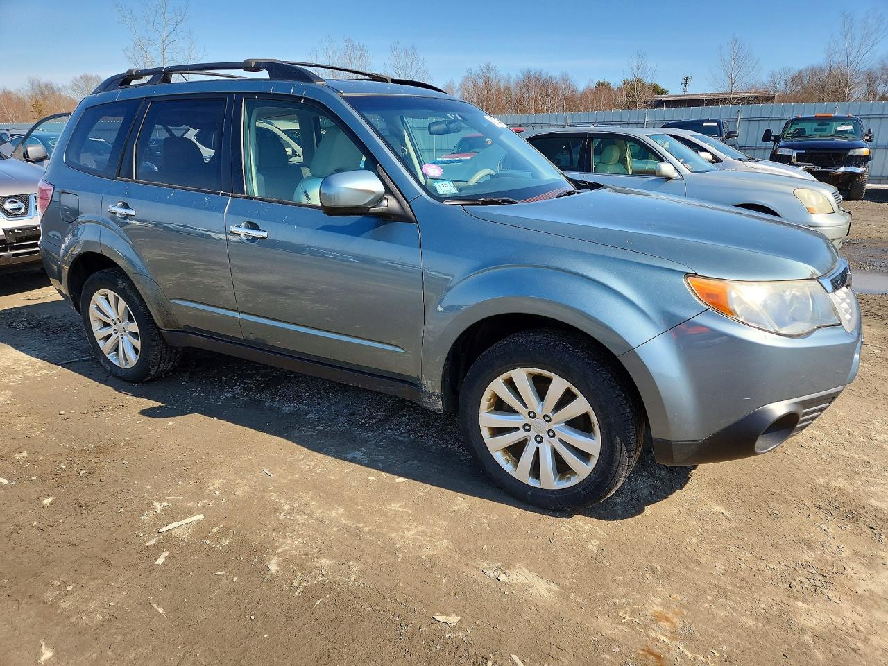 2012 Subaru Forester 2.5x Premium Green vin: JF2SHADC3CH458313