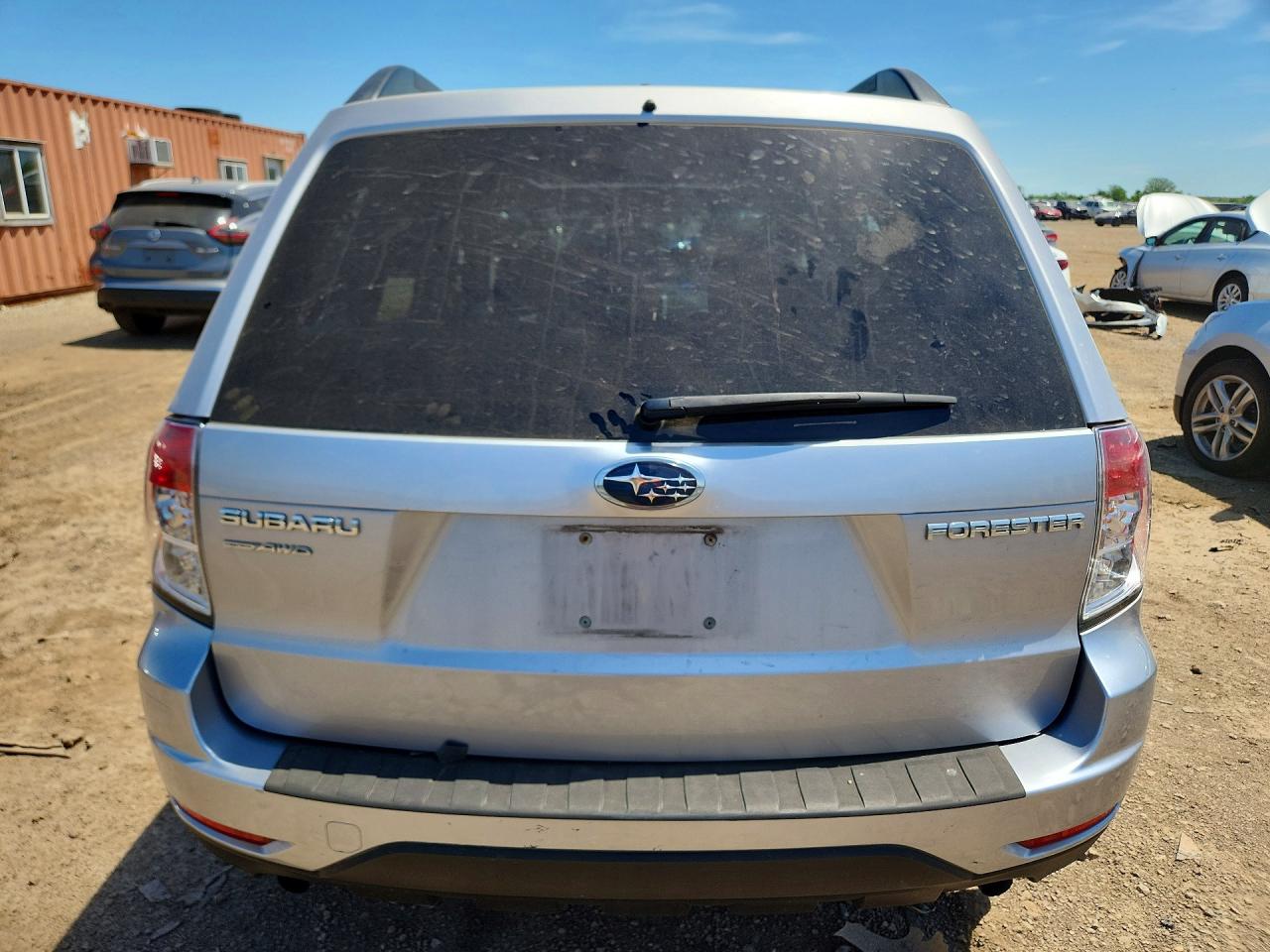 2013 Subaru Forester 2.5x Premium Silver vin: JF2SHADC3DH424261