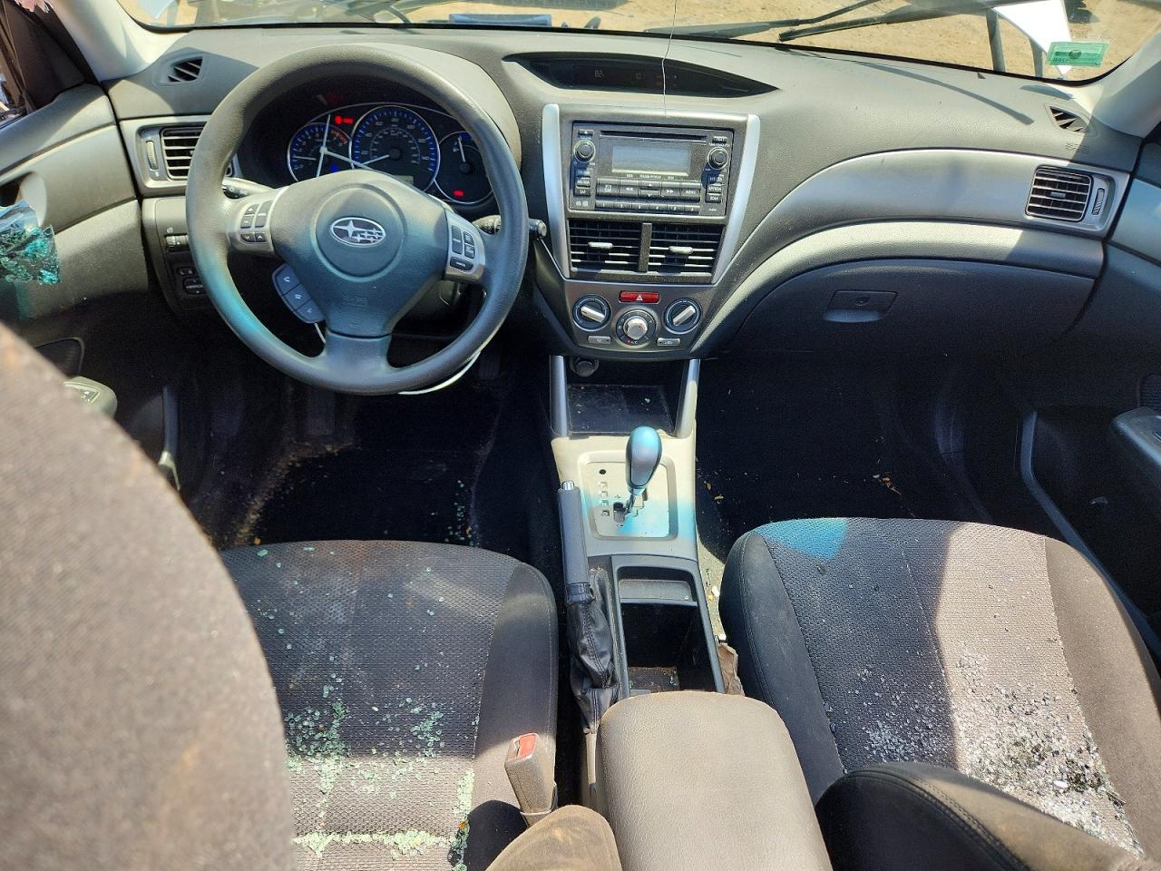 2013 Subaru Forester 2.5x Premium Silver vin: JF2SHADC3DH424261