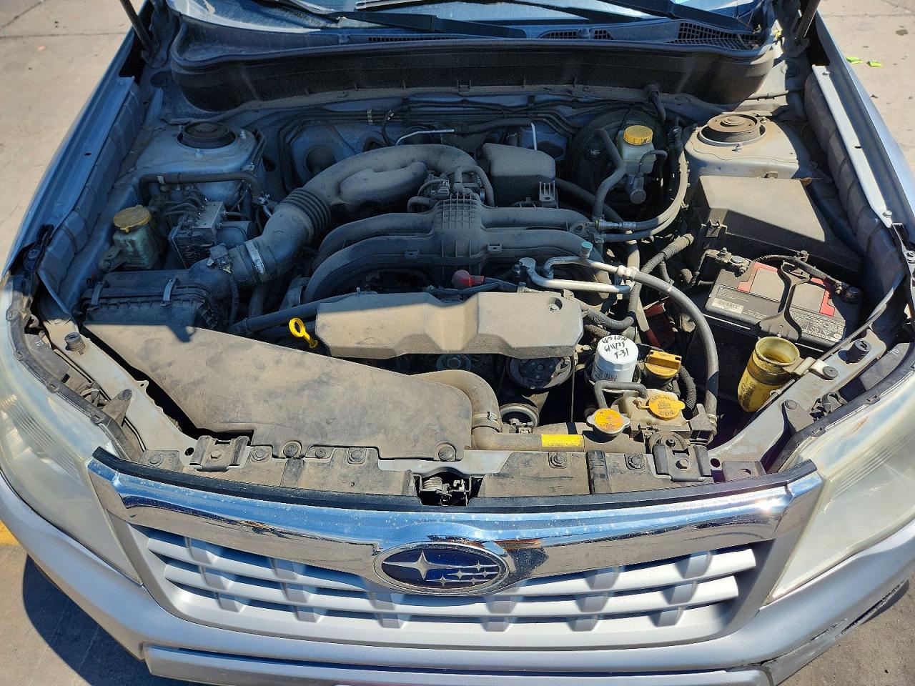 2013 Subaru Forester 2.5x Premium Silver vin: JF2SHADC3DH439942