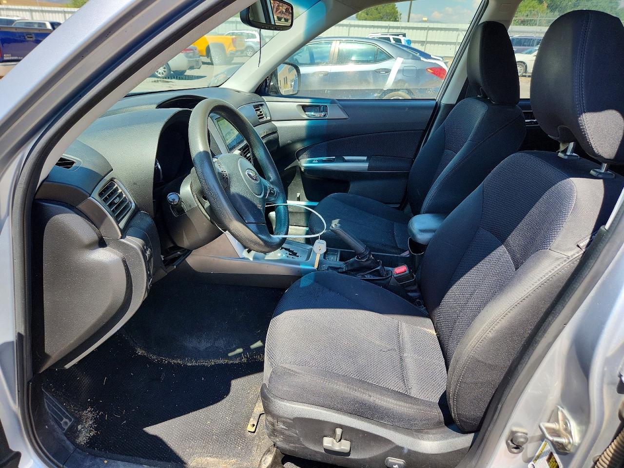 2013 Subaru Forester 2.5x Premium Silver vin: JF2SHADC3DH439942