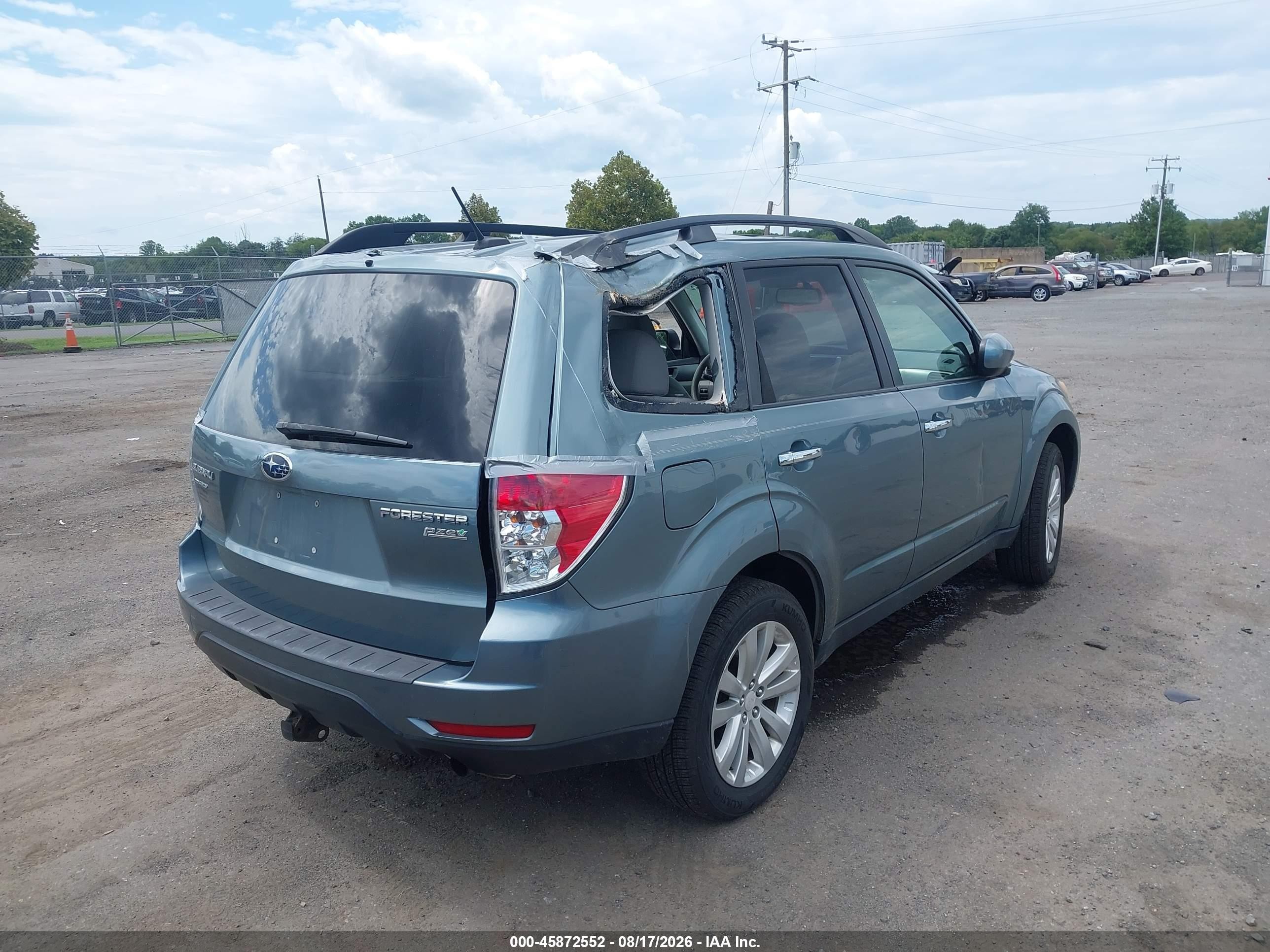 2012 Subaru Forester 2.5x Premium Green vin: JF2SHADC4CH421769