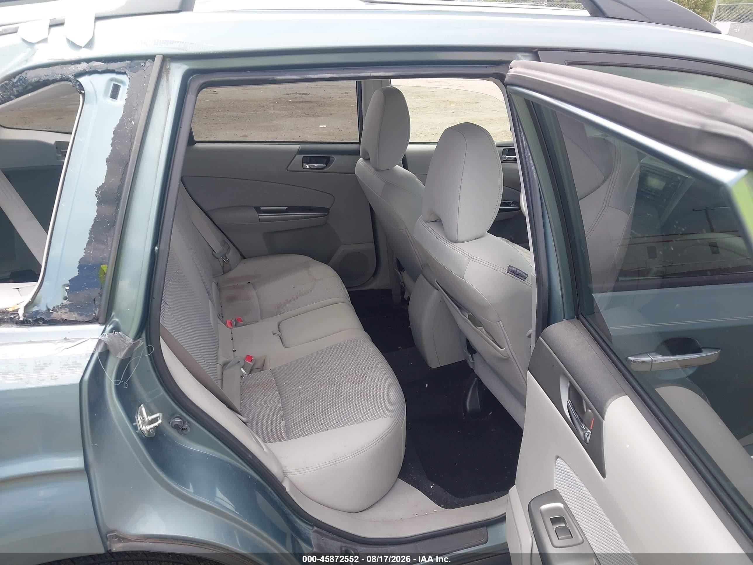 2012 Subaru Forester 2.5x Premium Green vin: JF2SHADC4CH421769