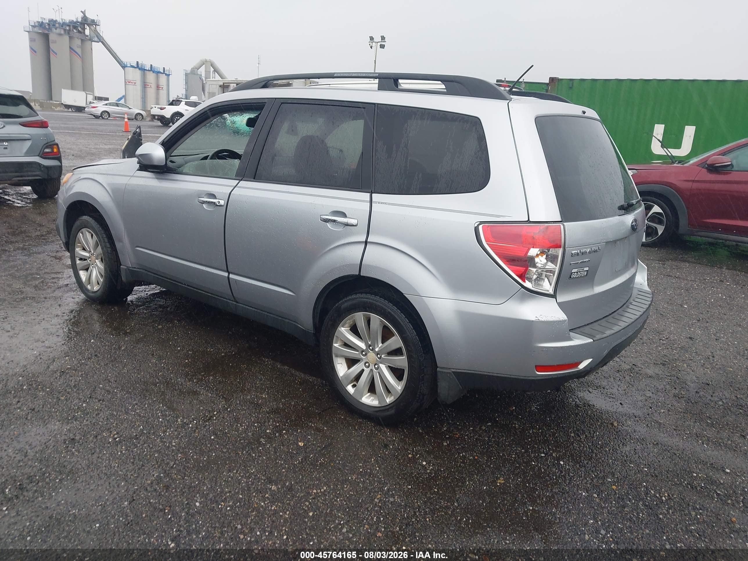 2012 Subaru Forester 2.5x Premium Gray vin: JF2SHADC4CH430553