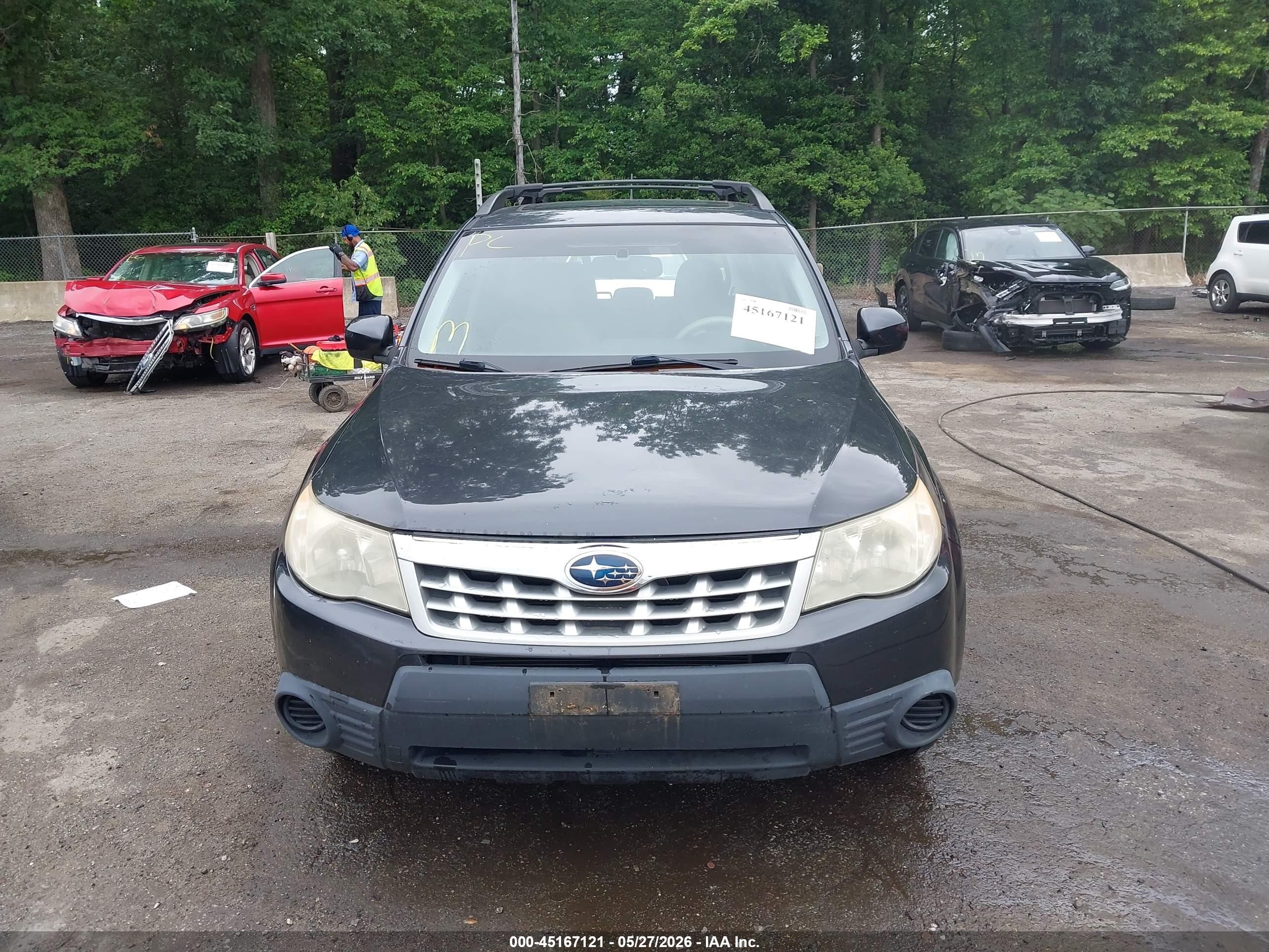 2012 Subaru Forester 2.5x Premium Blue vin: JF2SHADC4CH432688
