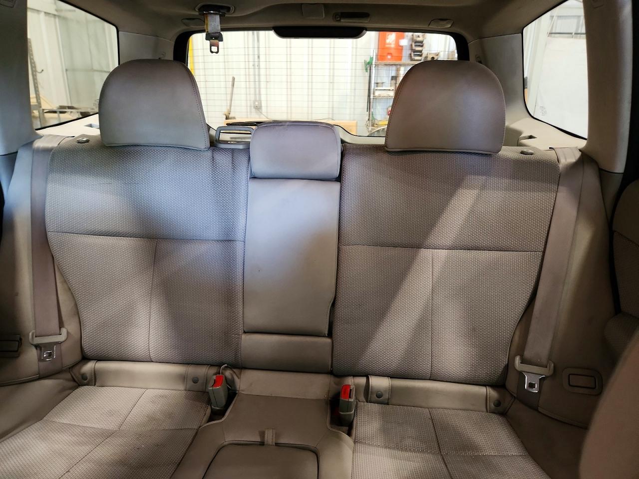 2012 Subaru Forester 2.5x Premium Red vin: JF2SHADC4CH445750