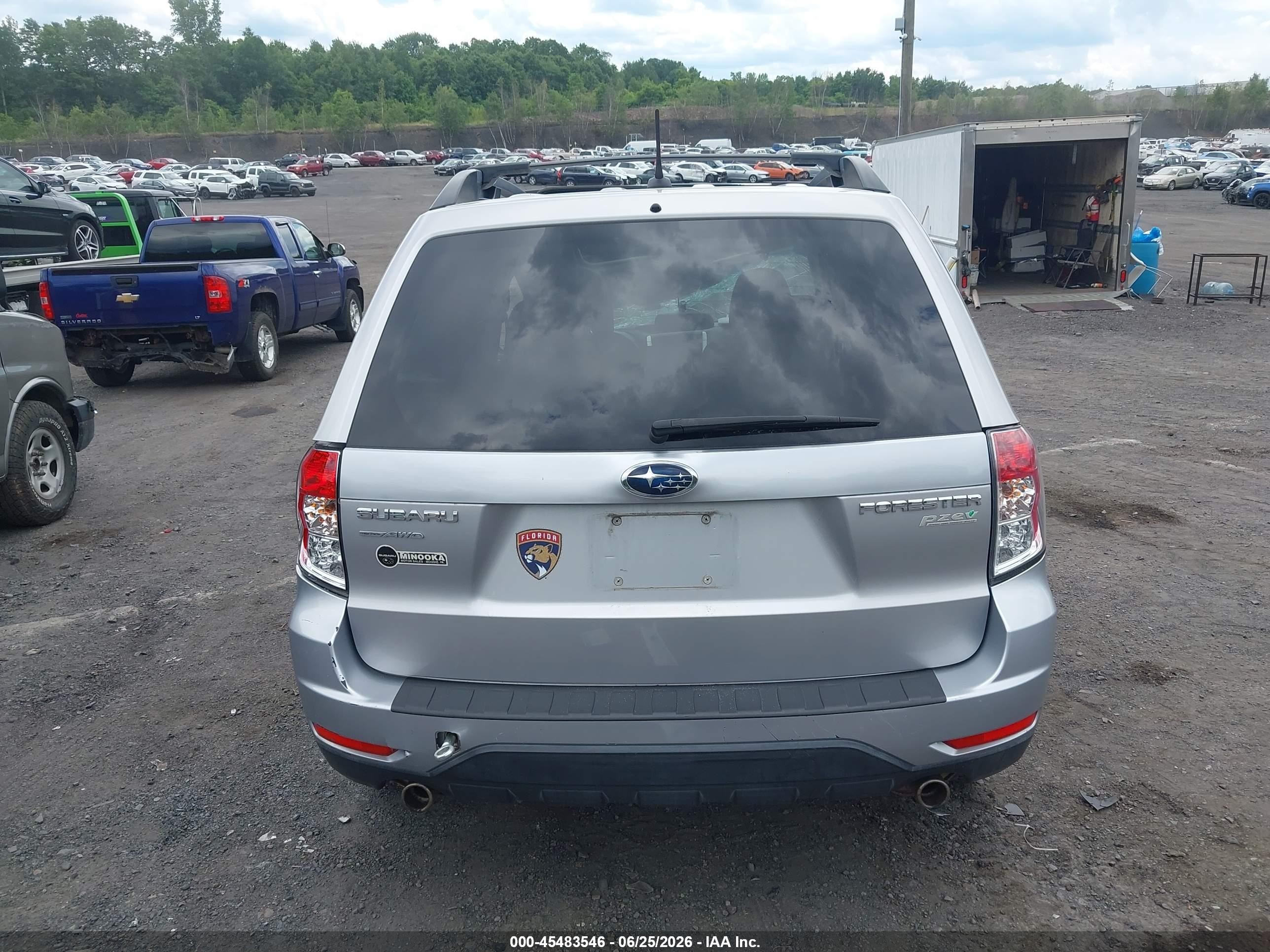 2012 Subaru Forester 2.5x Premium Silver vin: JF2SHADC4CH448308